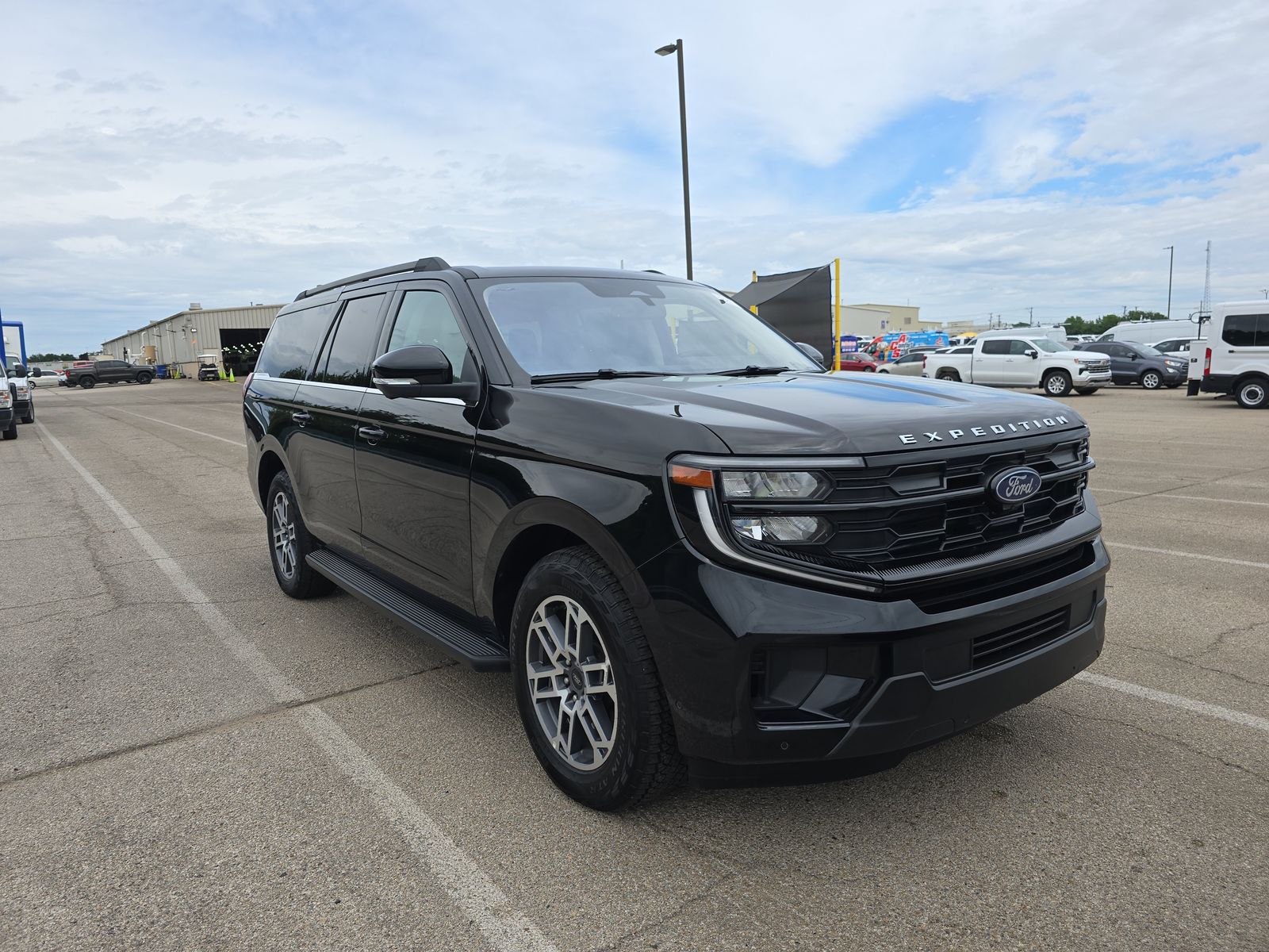 FORD EXPEDITION MAX - 4