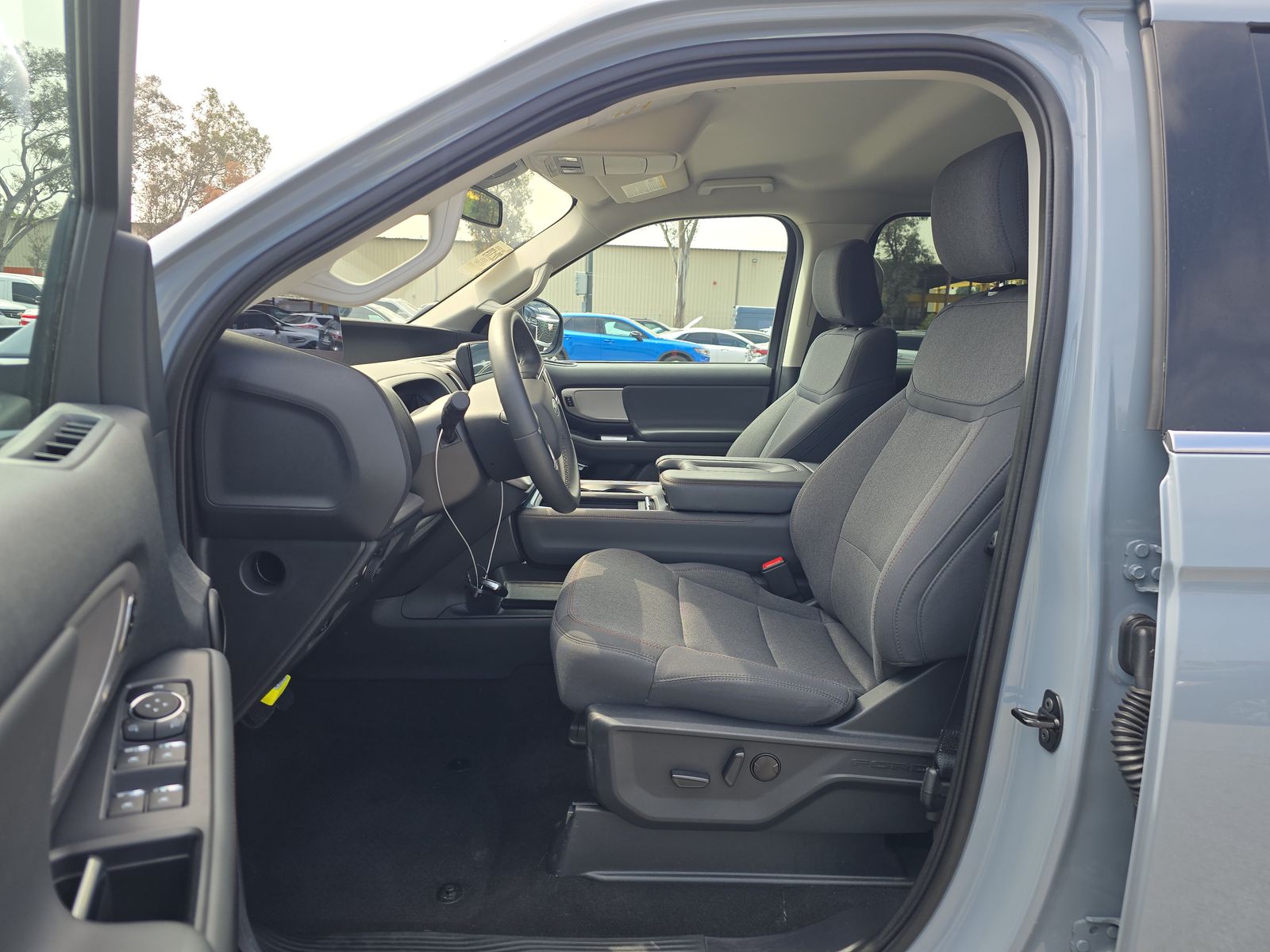 FORD EXPEDITION - 8
