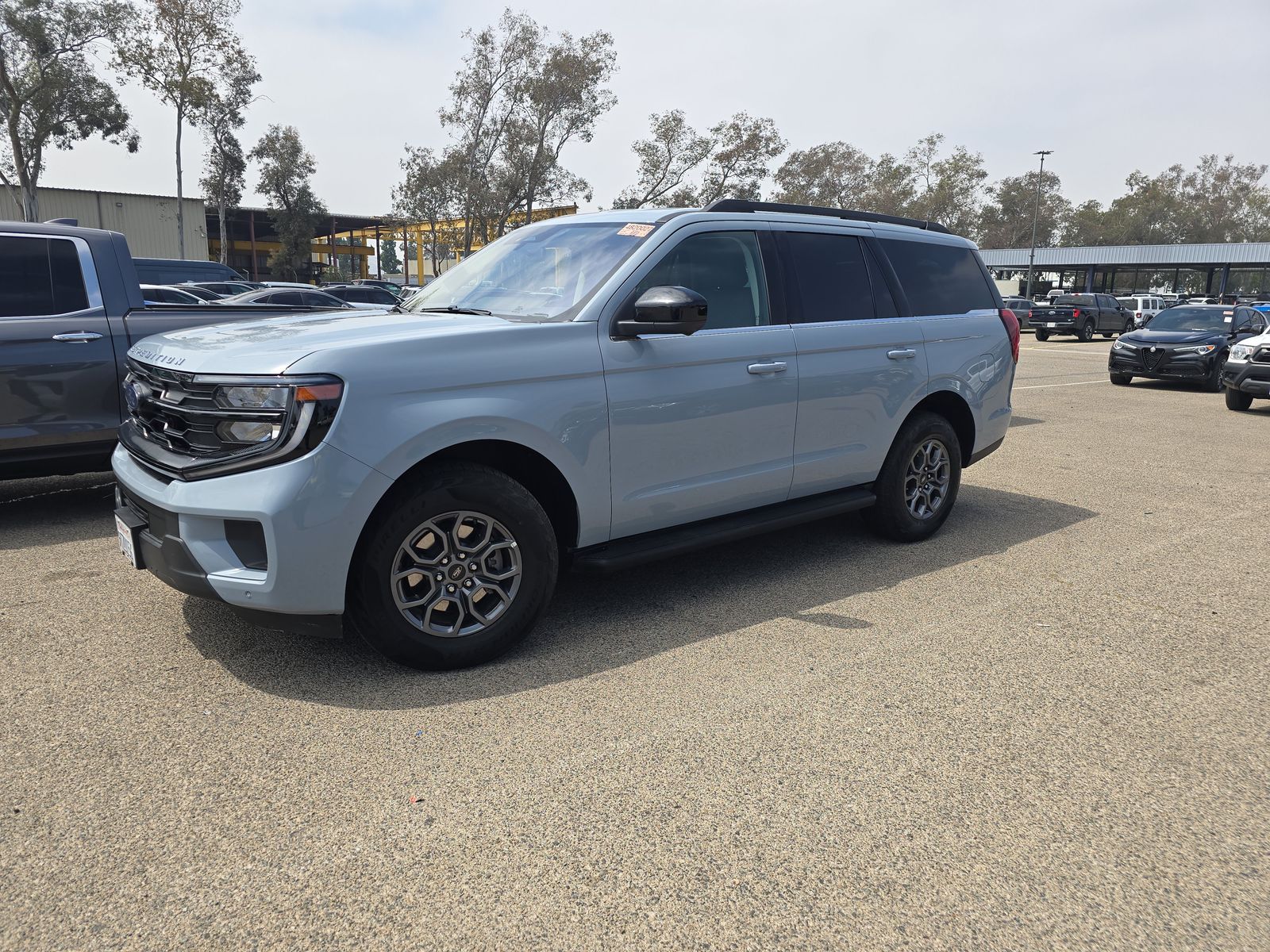 FORD EXPEDITION - 1