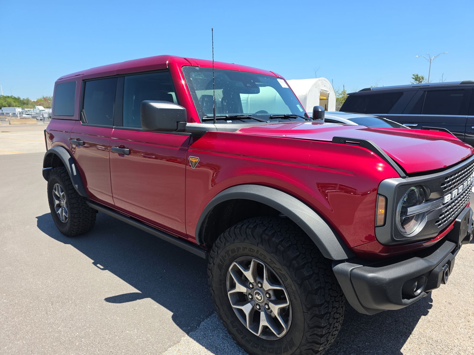 FORD BRONCO - 4