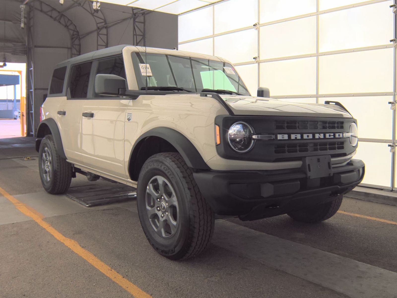 FORD BRONCO - 5