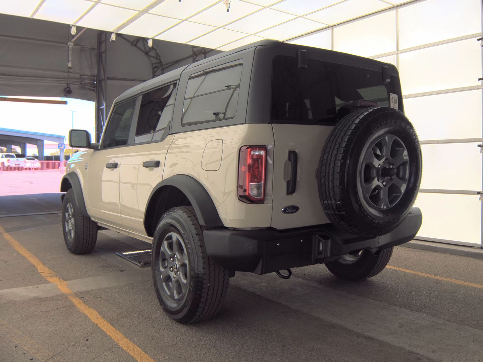 FORD BRONCO - 9