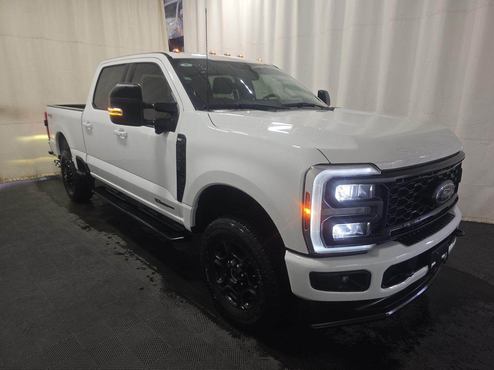 FORD F-250 - 4