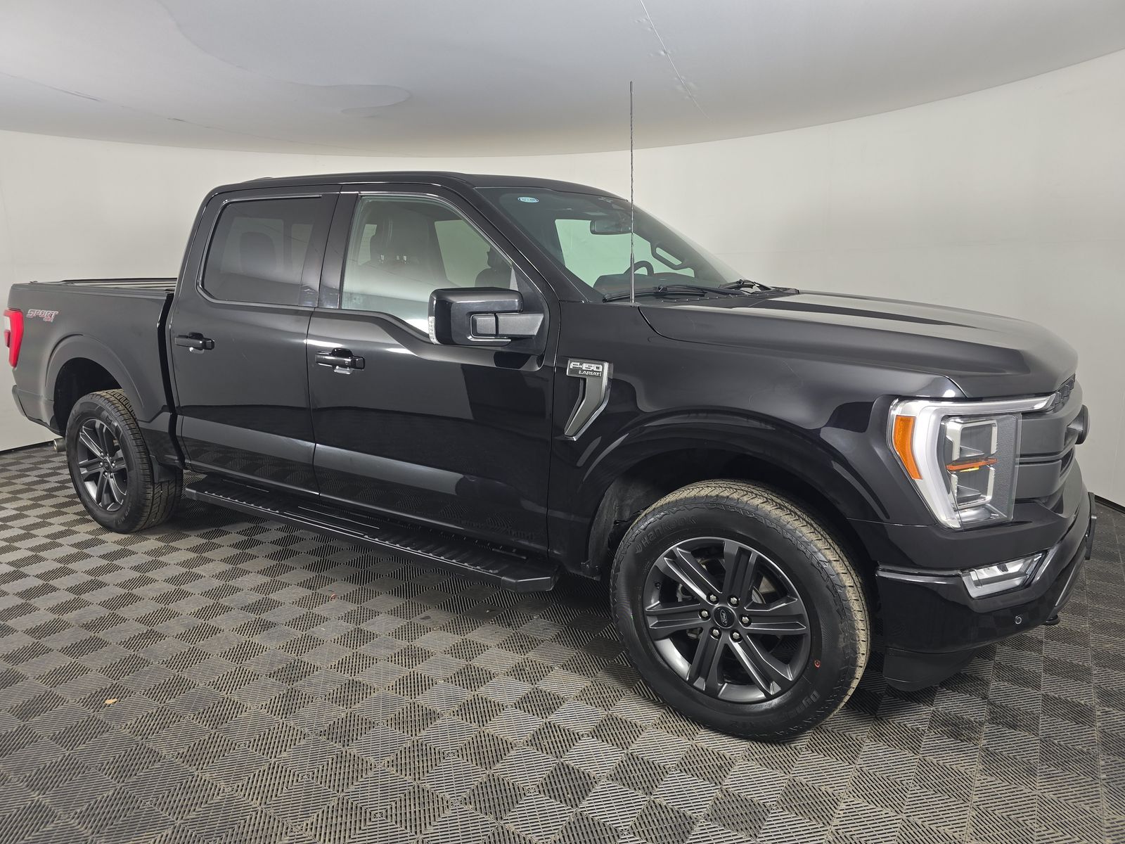 FORD F-150 - 4