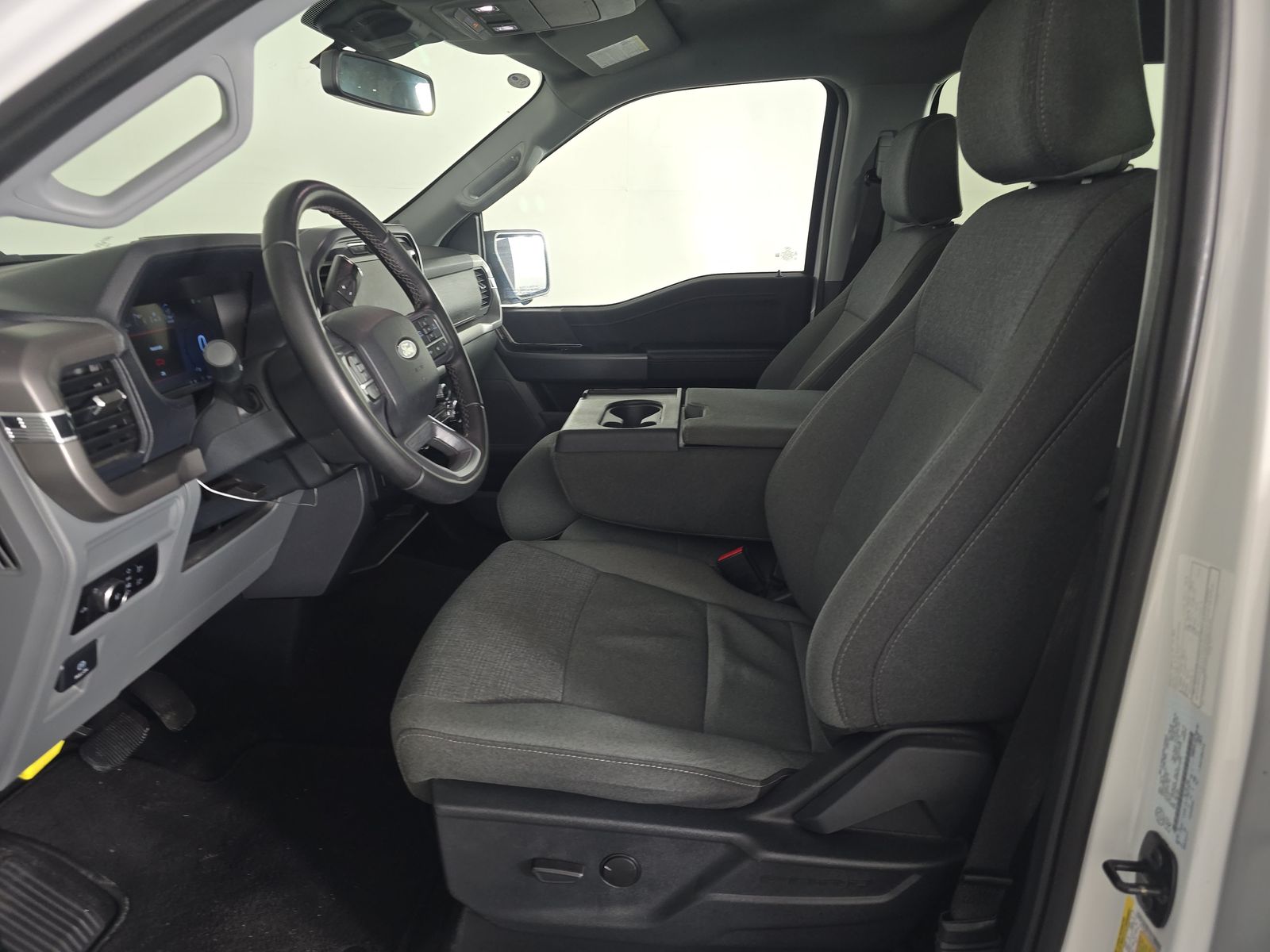FORD F-150 - 8