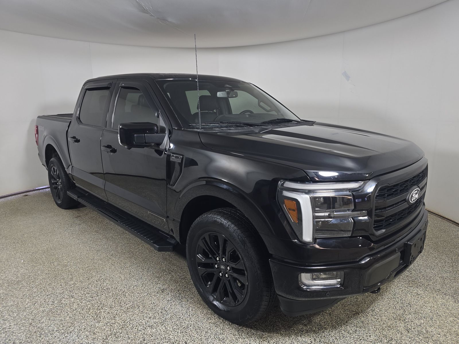 FORD F-150 - 4