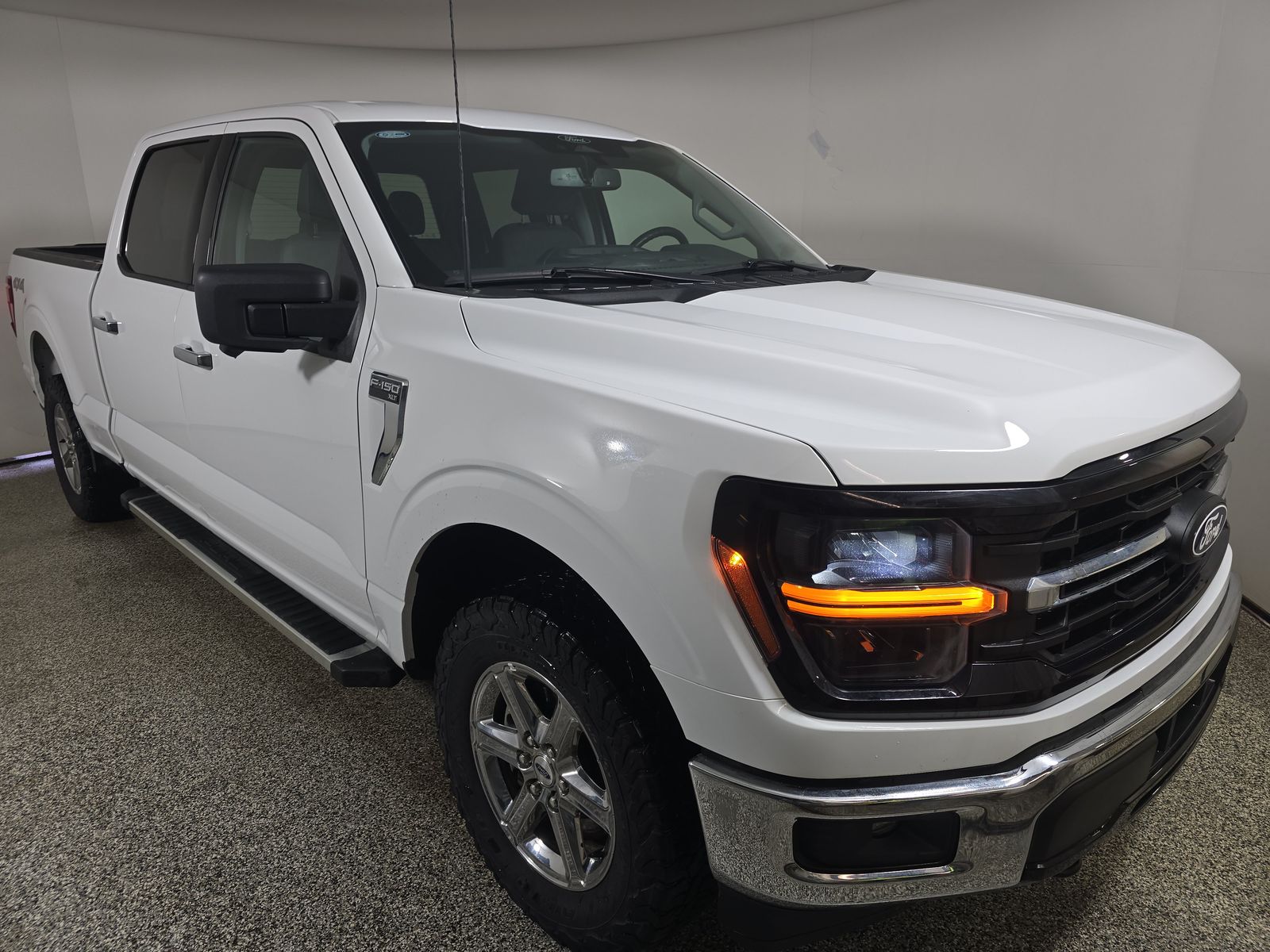 FORD F-150 - 4