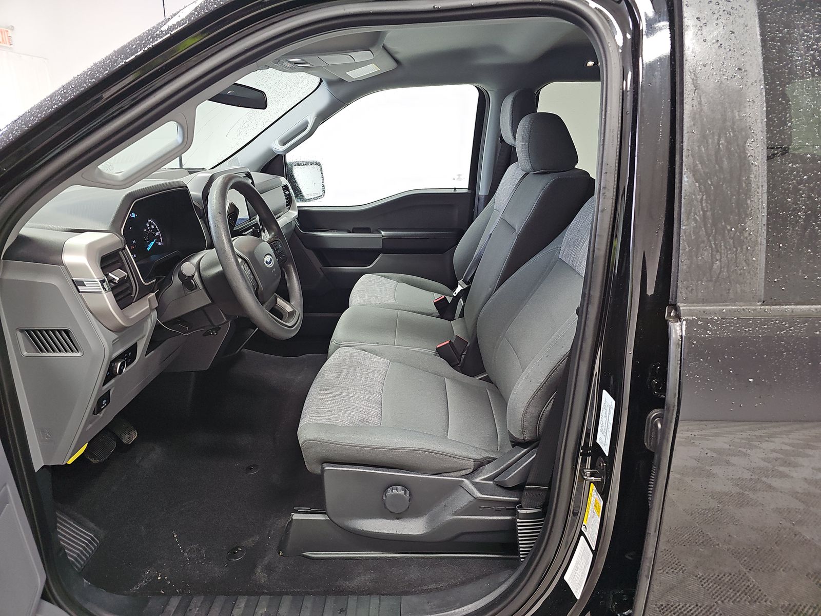 FORD F-150 - 8
