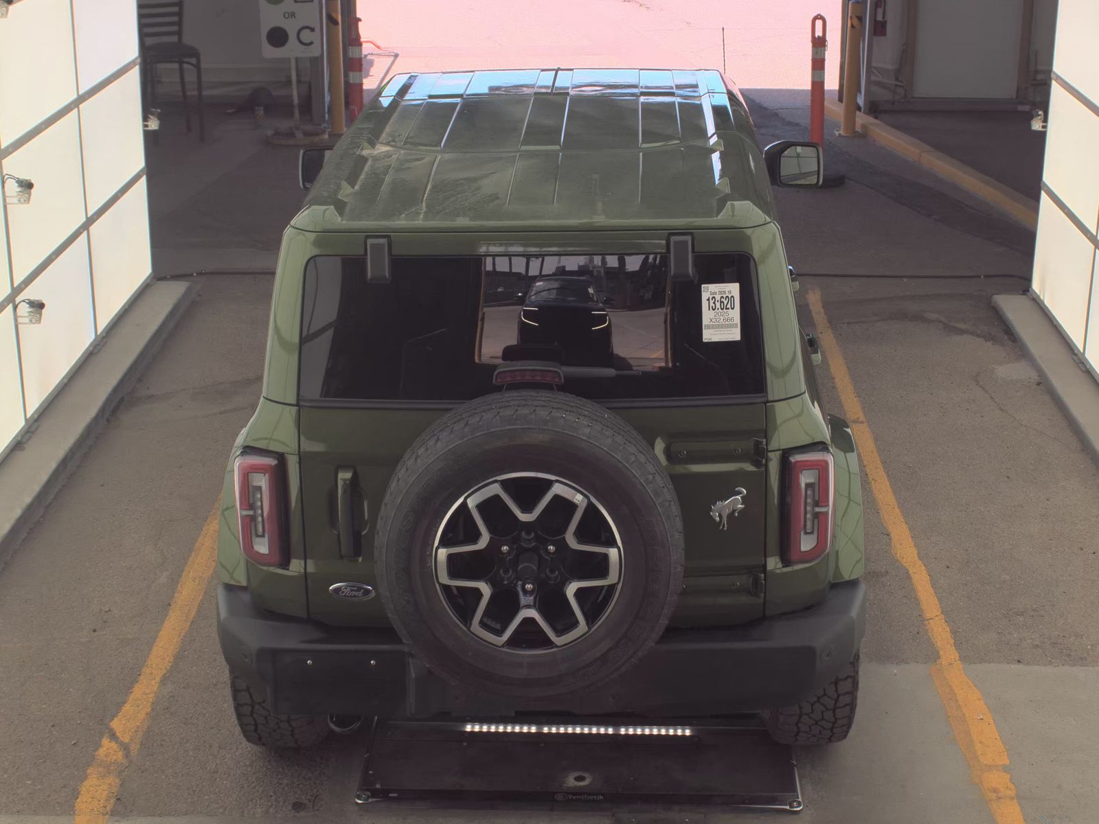 FORD BRONCO - 7