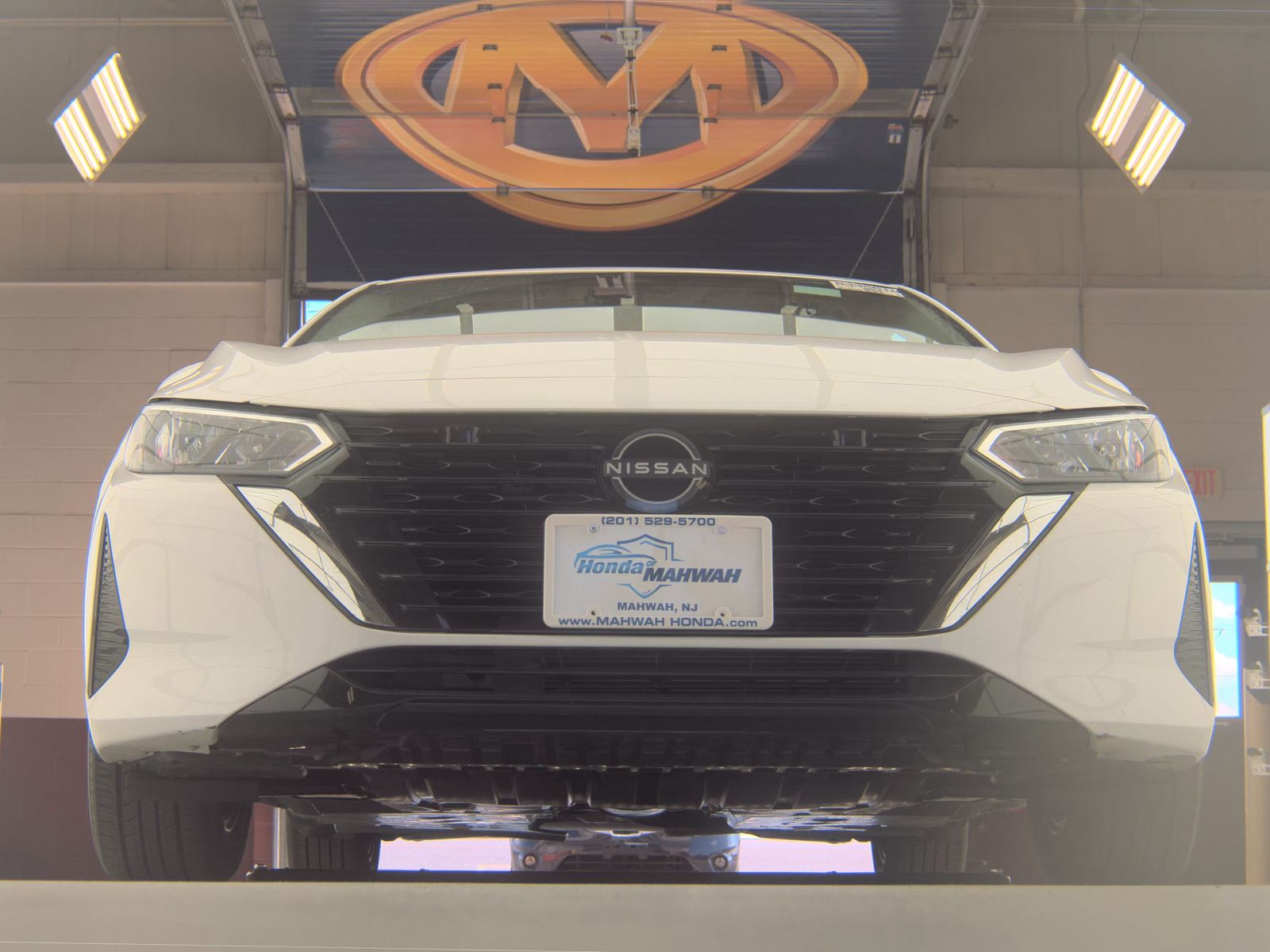 NISSAN SENTRA - 4