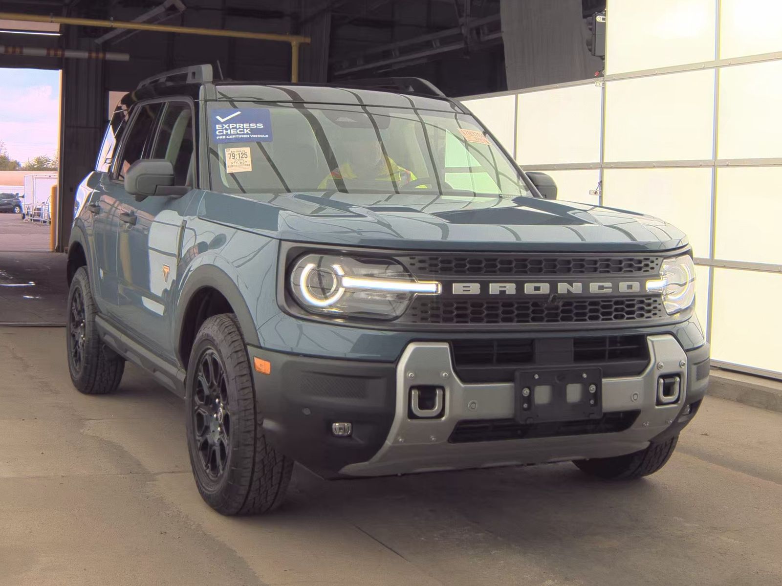 FORD BRONCO - 5