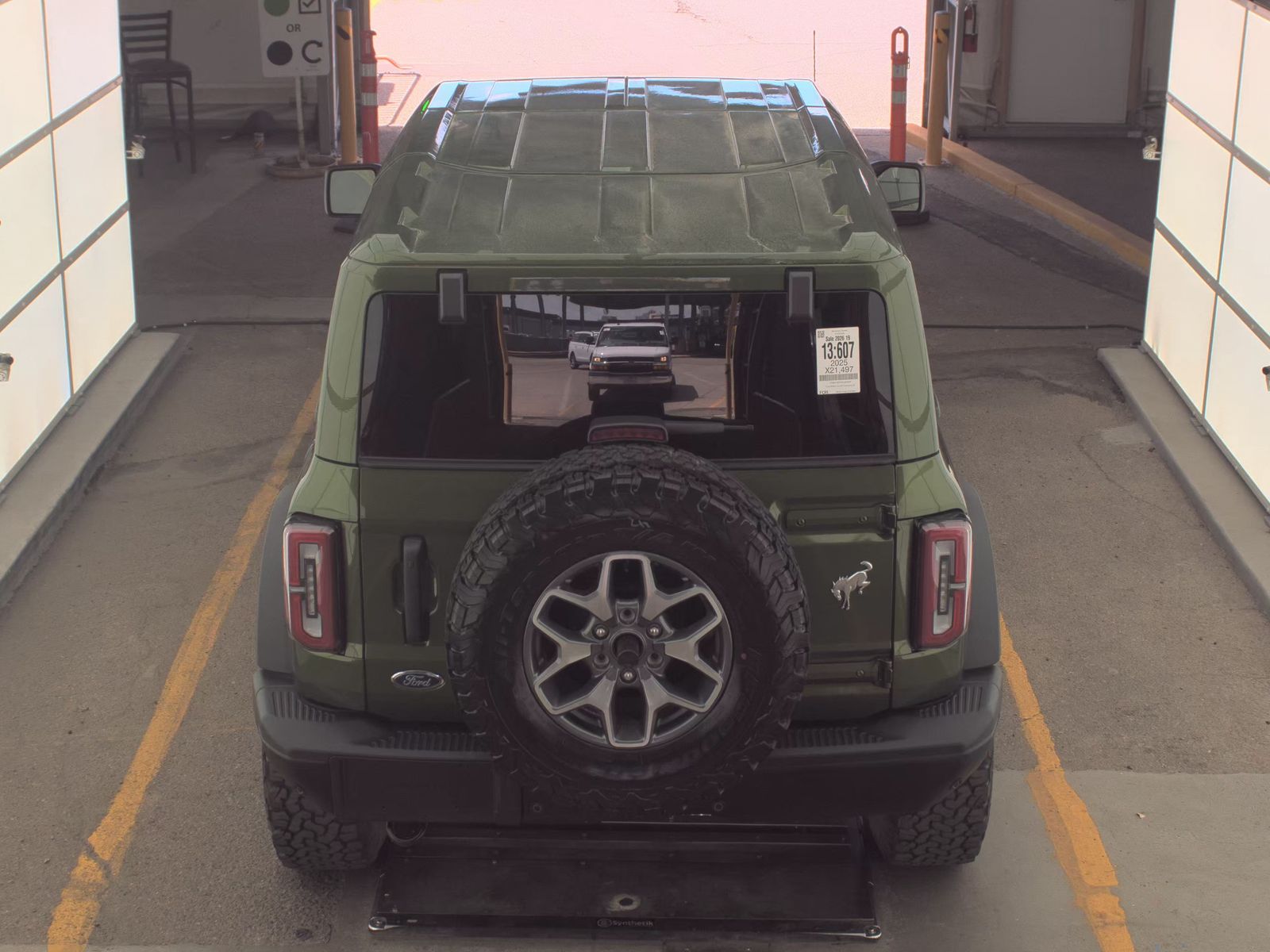 FORD BRONCO - 7