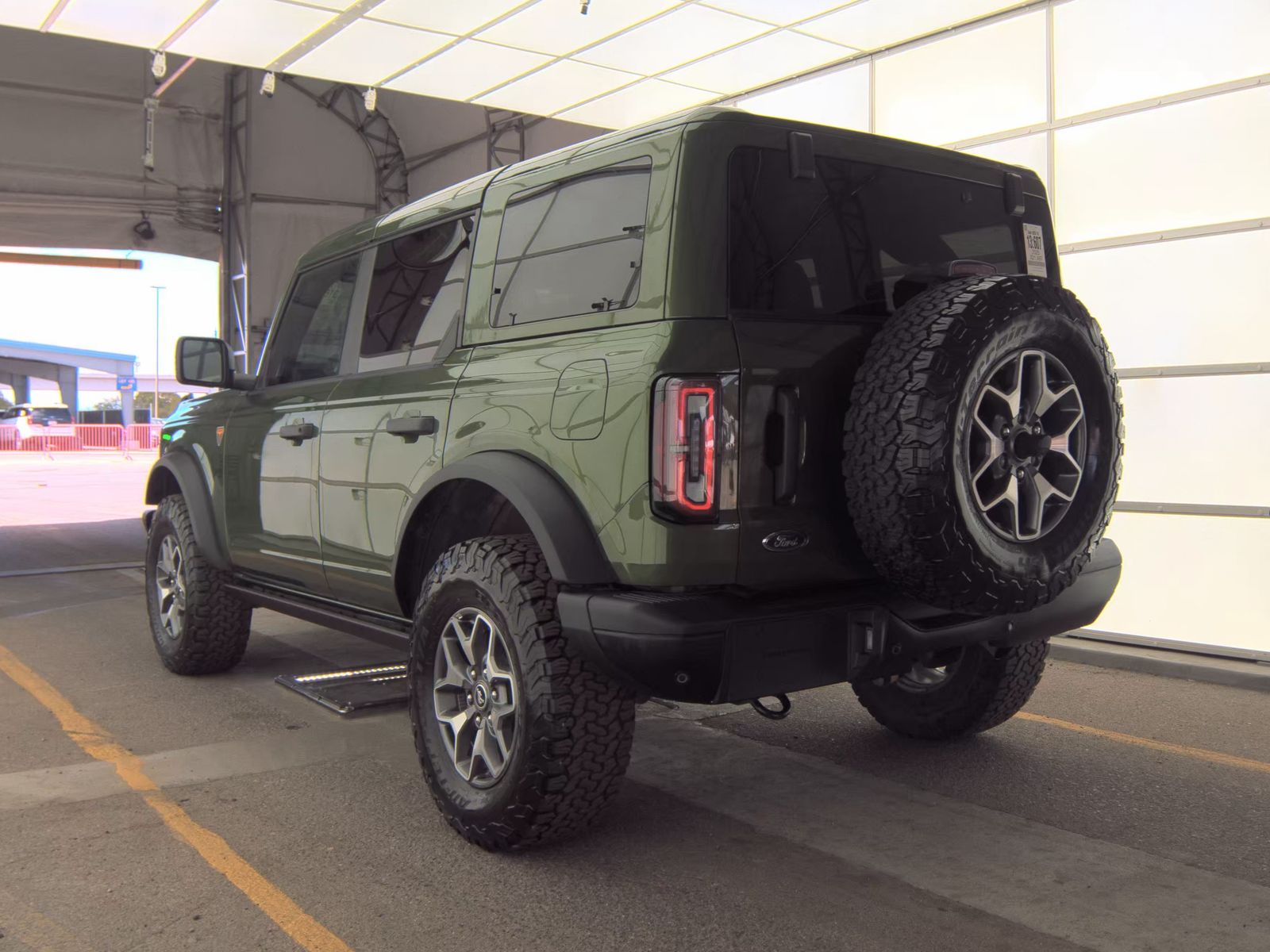 FORD BRONCO - 9