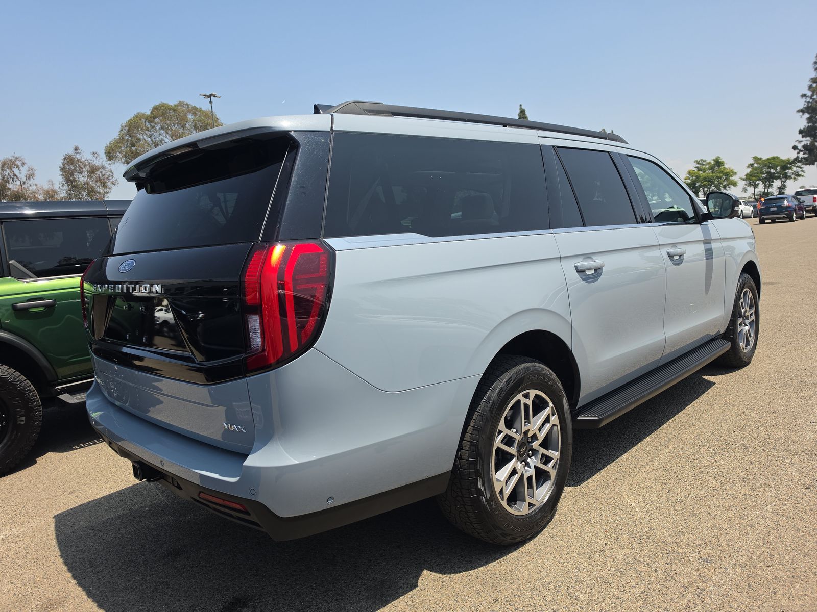 FORD EXPEDITION MAX - 5