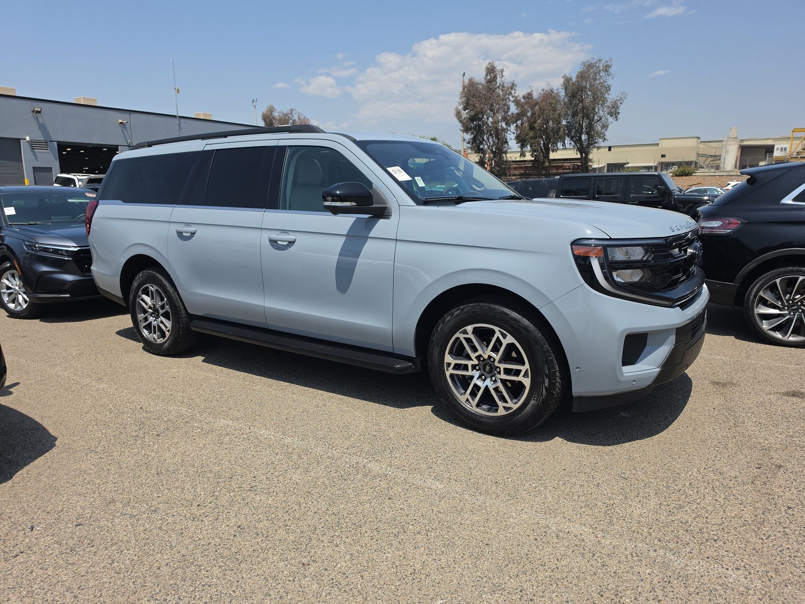 FORD EXPEDITION MAX - 4
