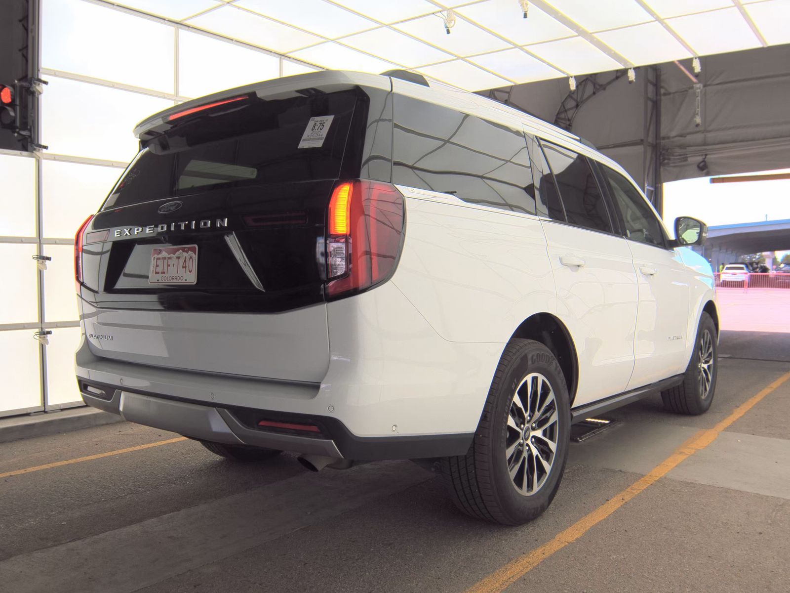 FORD EXPEDITION - 6