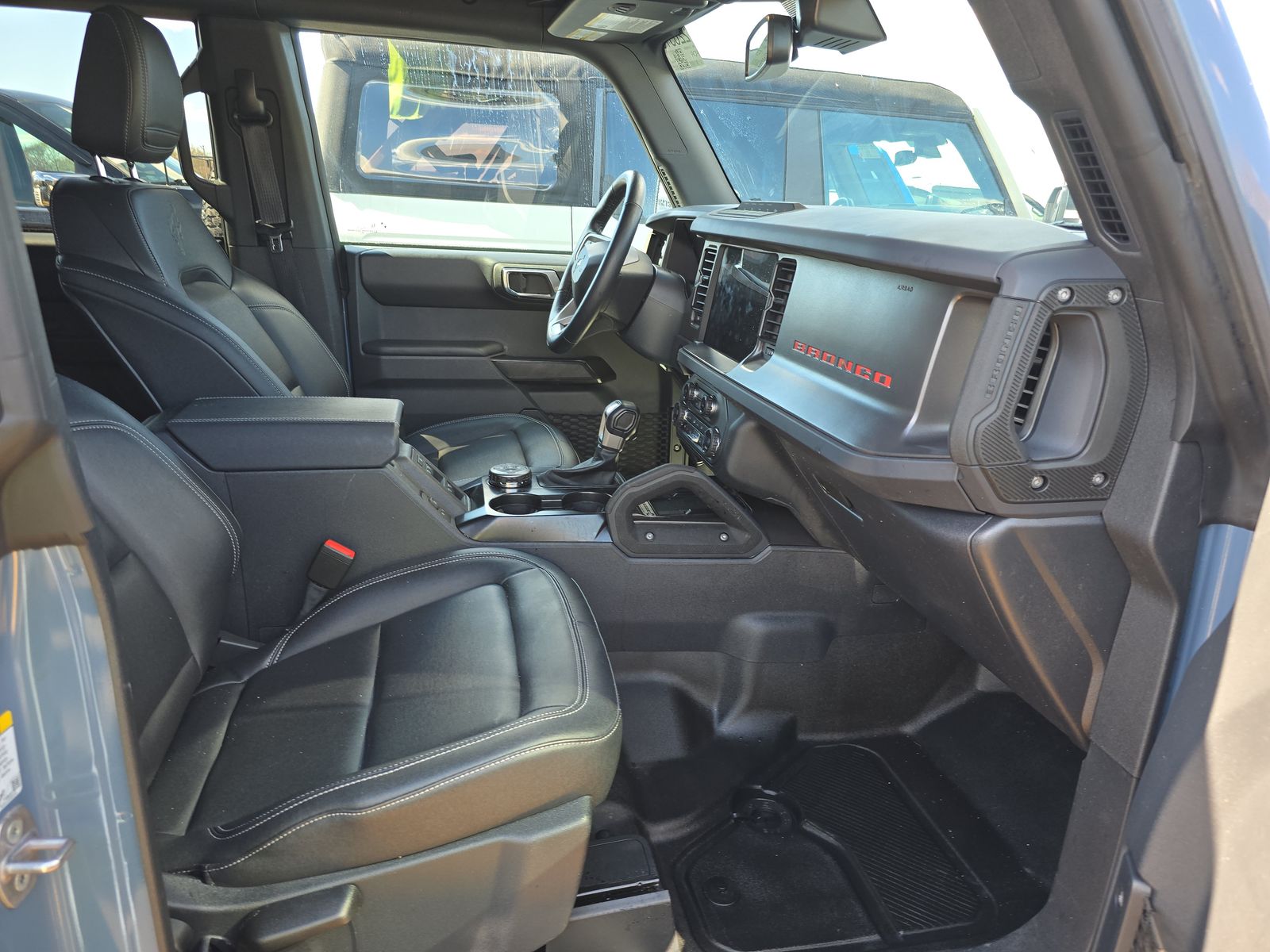 FORD BRONCO - 9