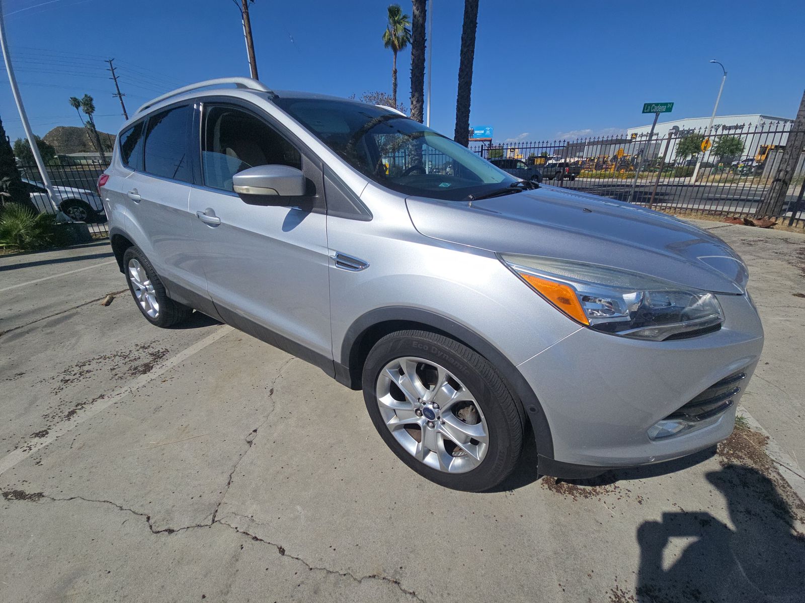 FORD ESCAPE - 4