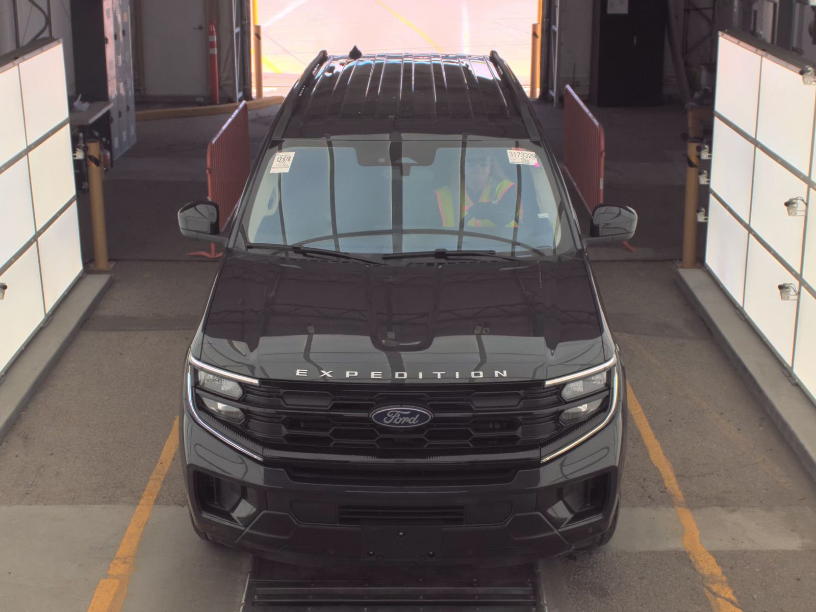 FORD EXPEDITION MAX - 3