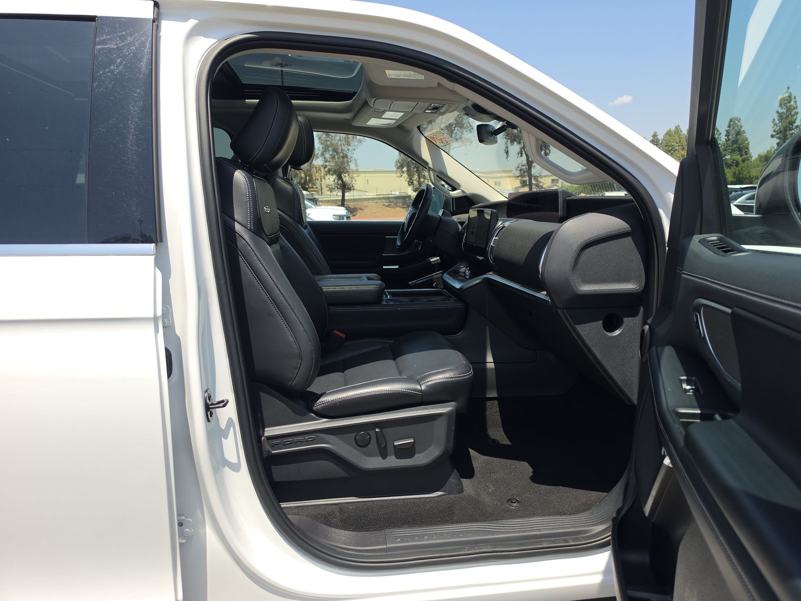 FORD EXPEDITION MAX - 9