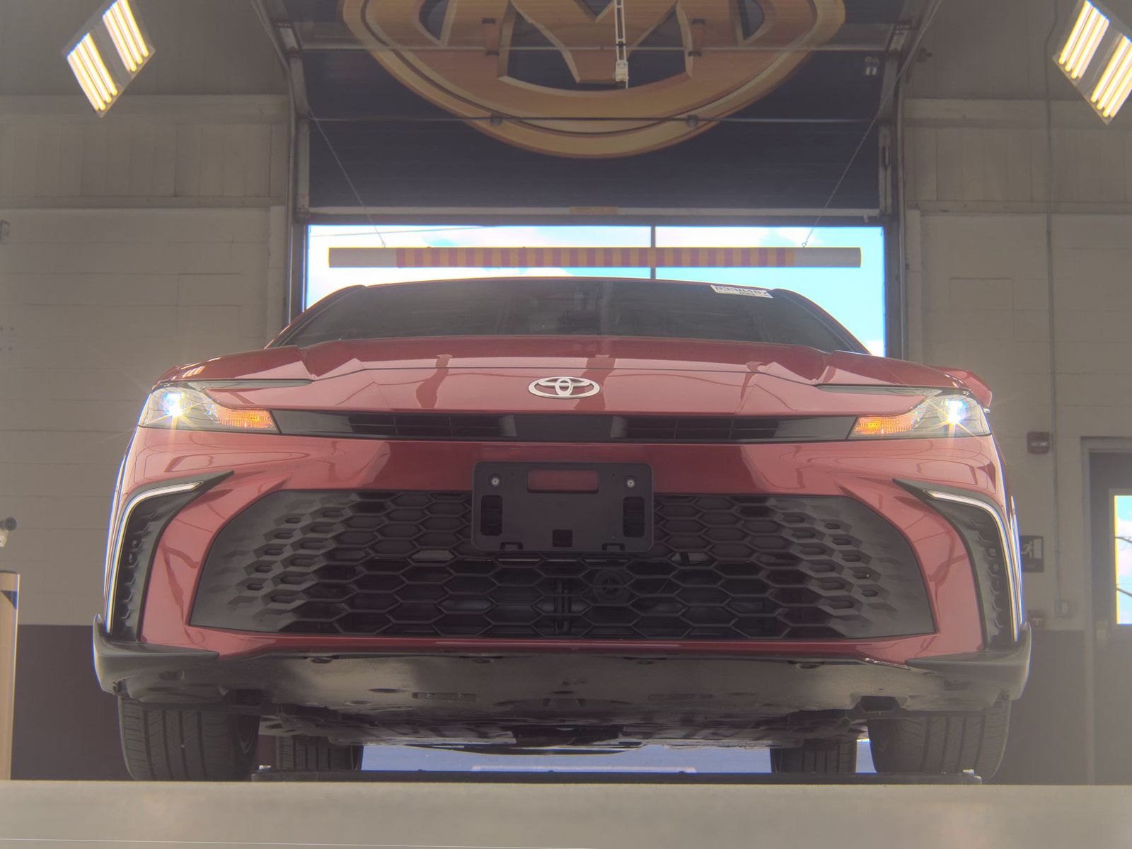 TOYOTA CAMRY - 4