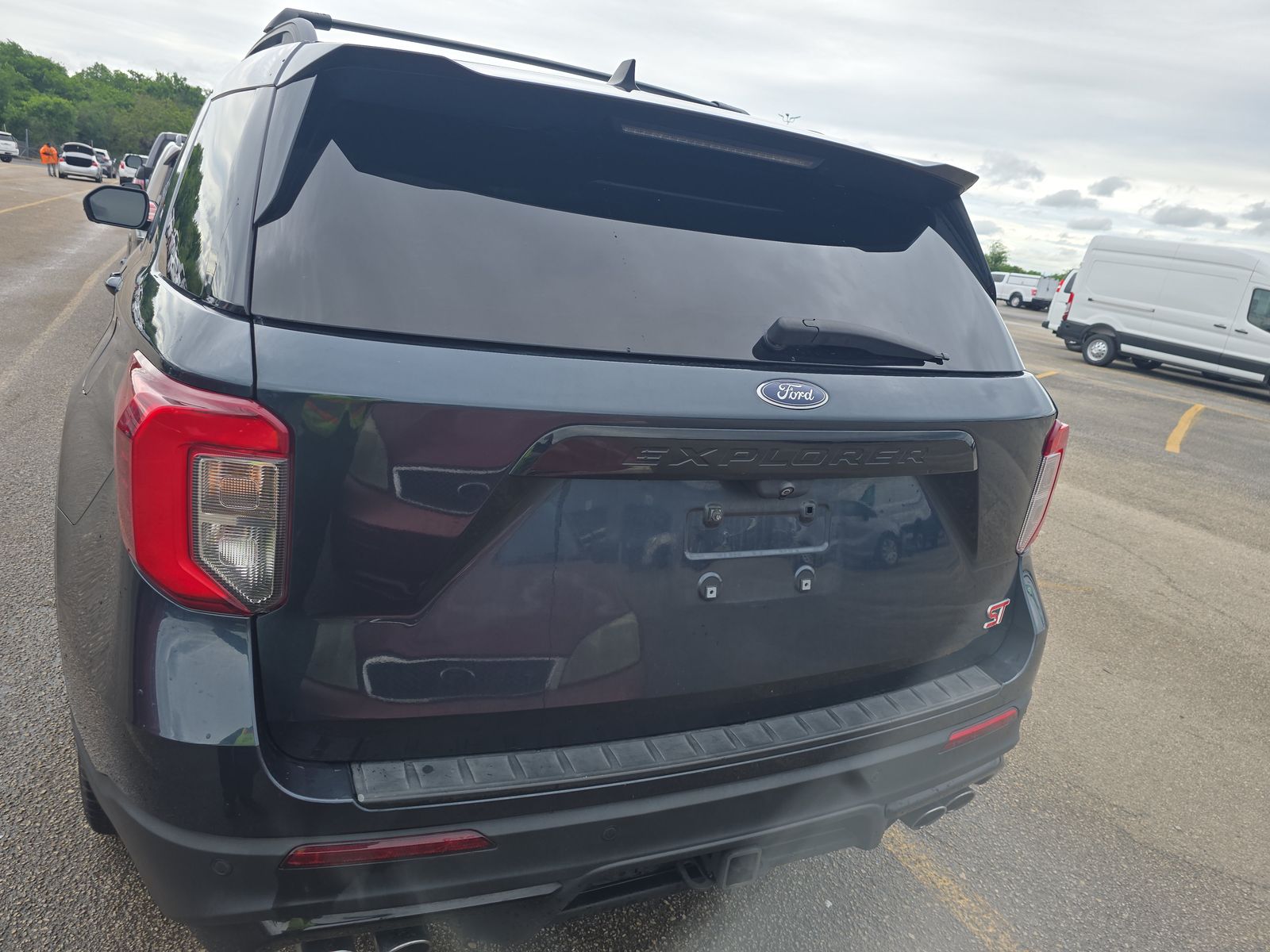 FORD EXPLORER - 6
