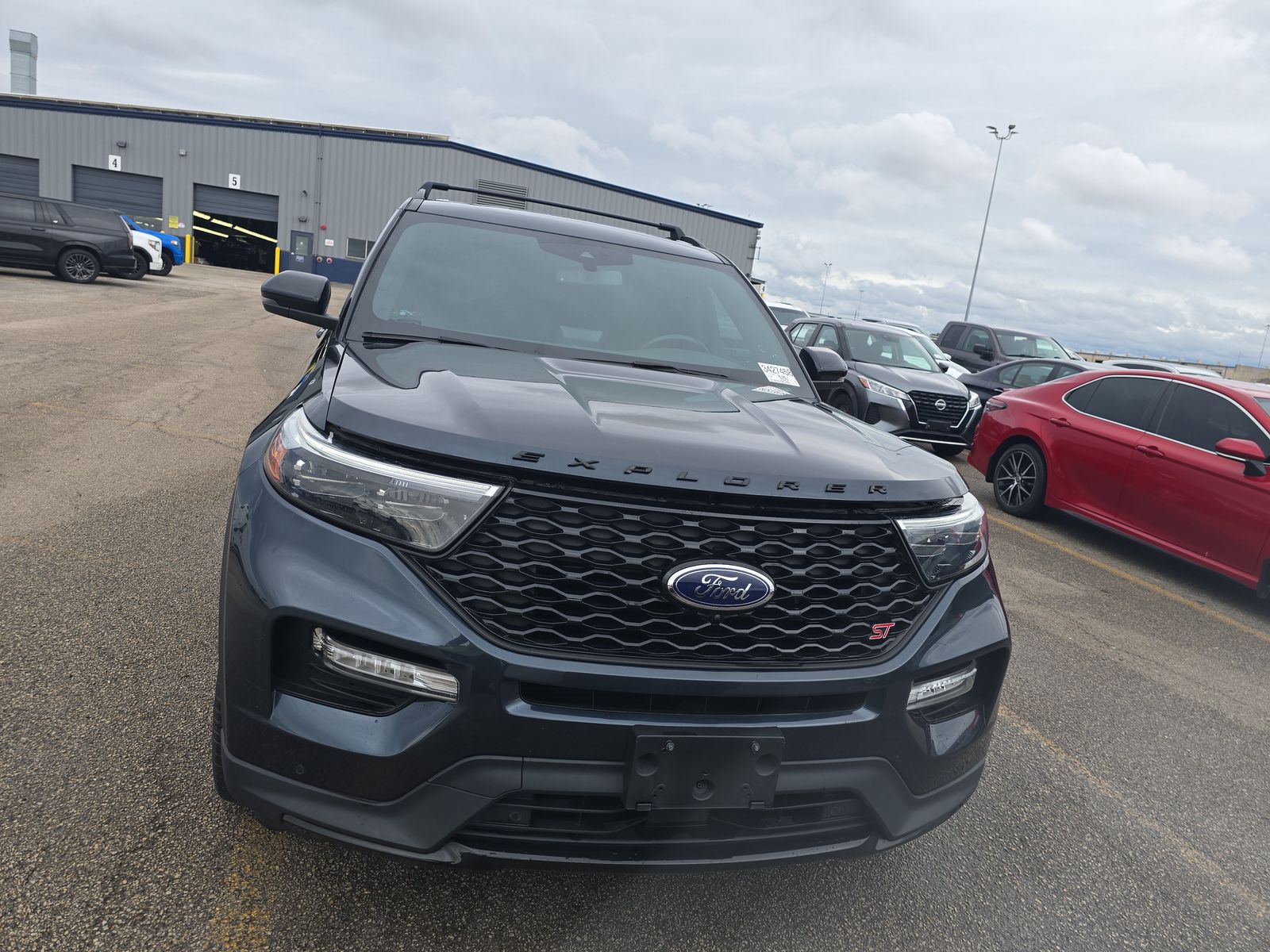 FORD EXPLORER - 3