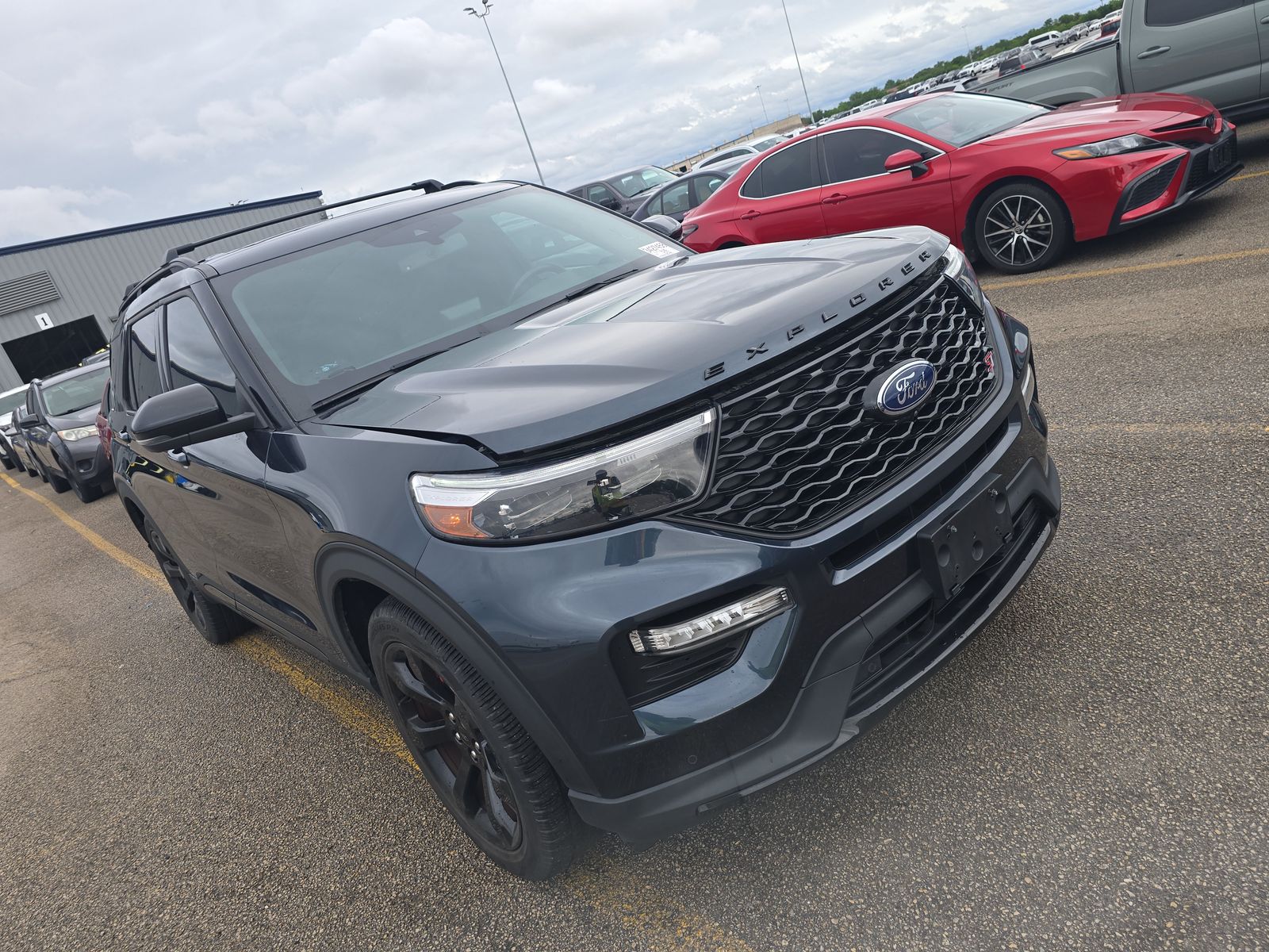 FORD EXPLORER - 4