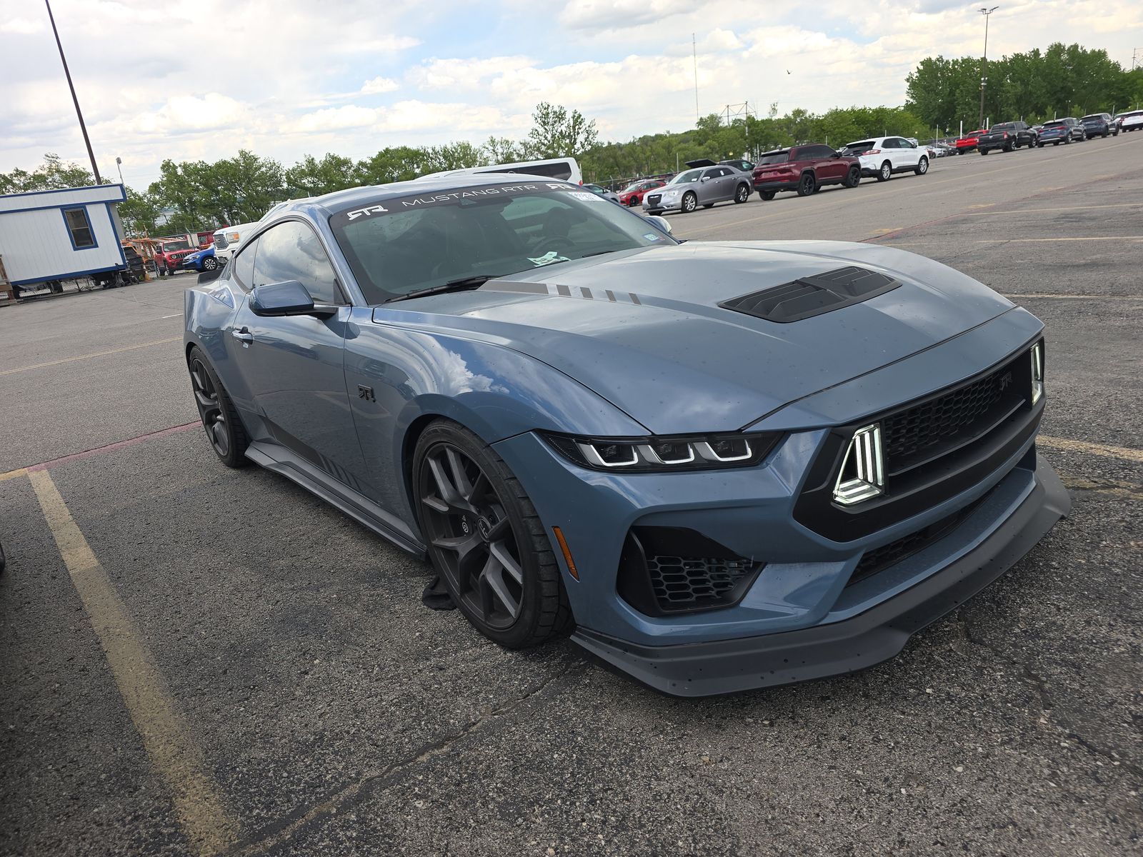FORD MUSTANG - 4