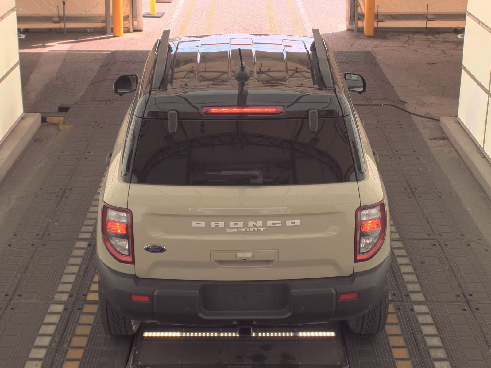 FORD BRONCO SPORT - 7