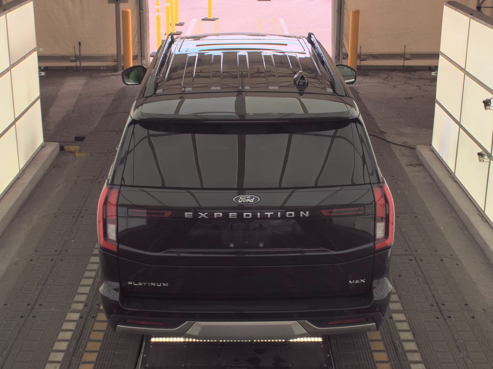 FORD EXPEDITION MAX - 7