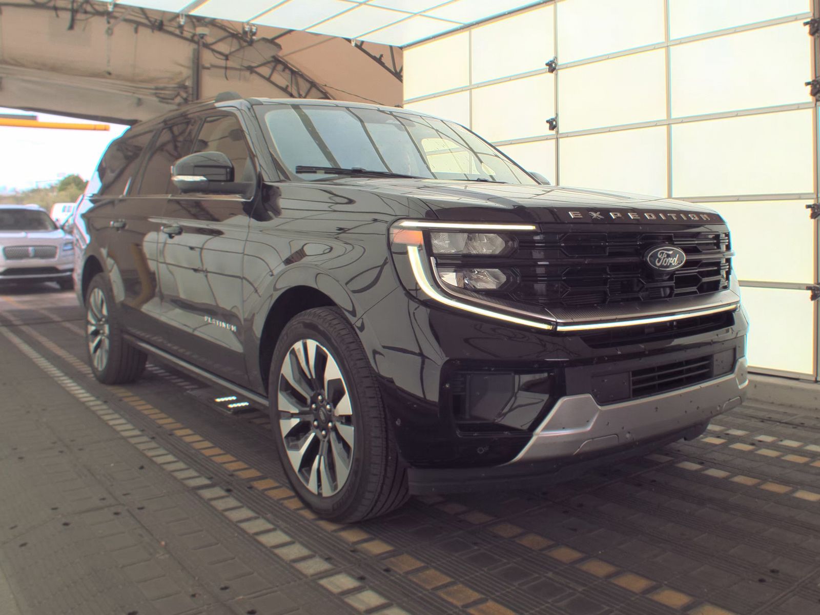 FORD EXPEDITION MAX - 5