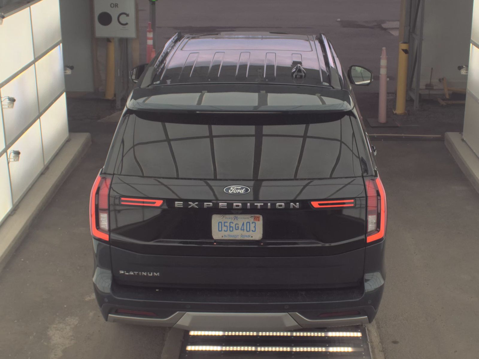FORD EXPEDITION - 7