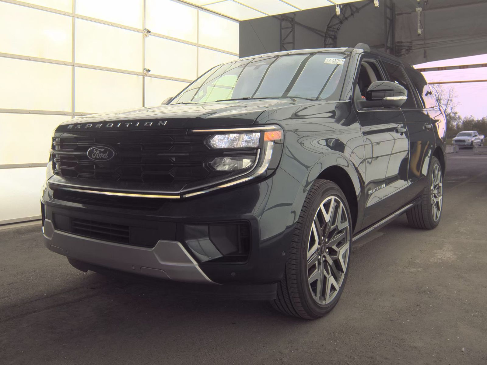FORD EXPEDITION - 1