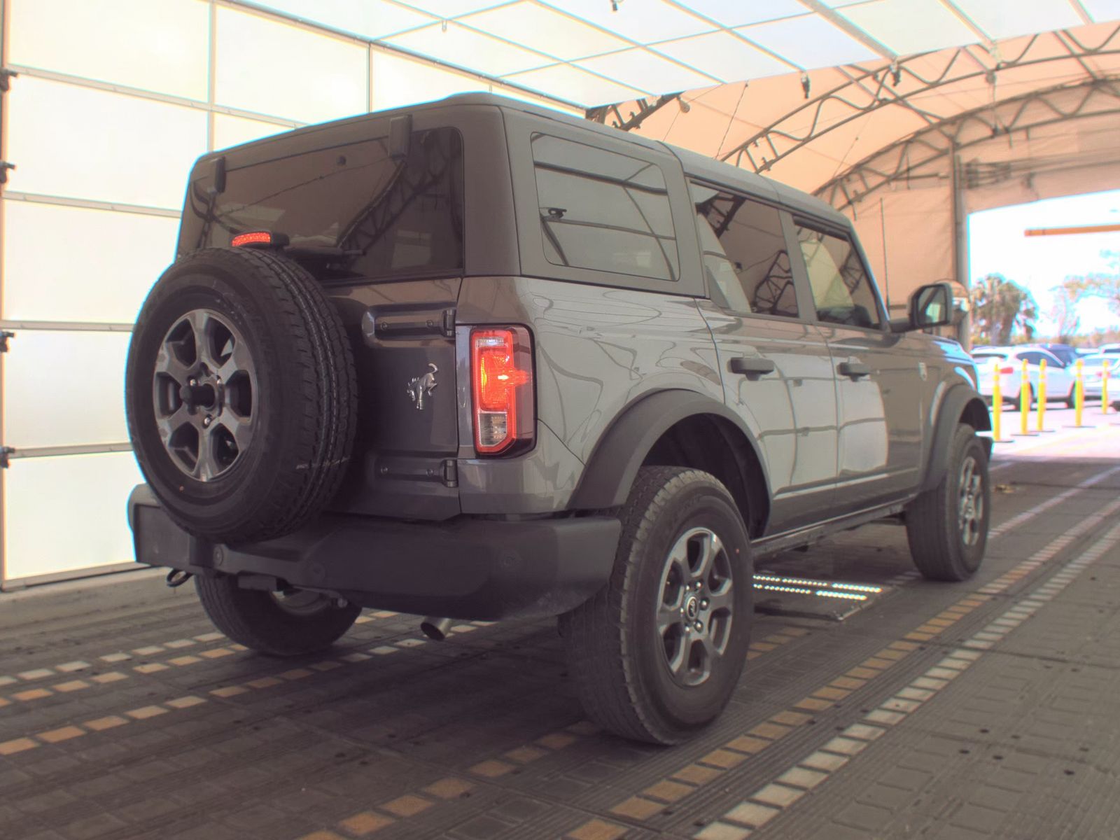 FORD BRONCO - 5