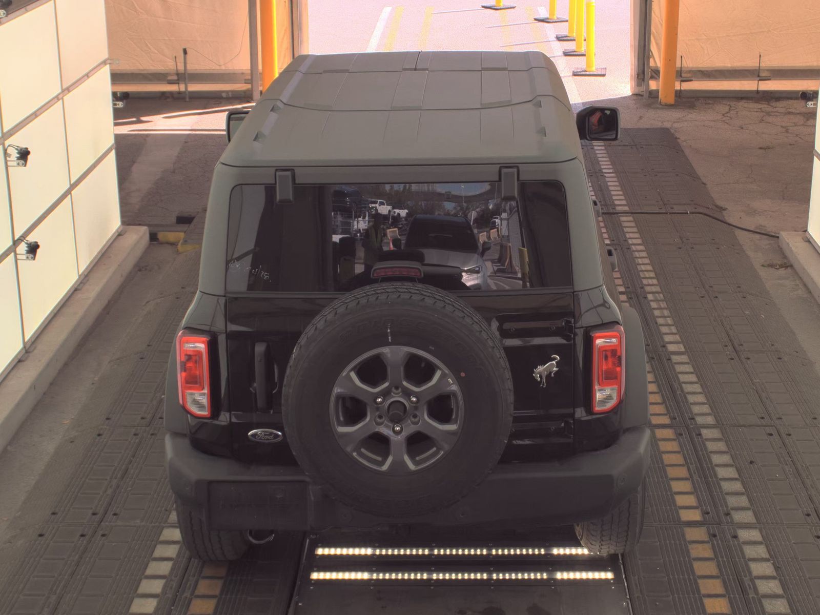 FORD BRONCO - 6