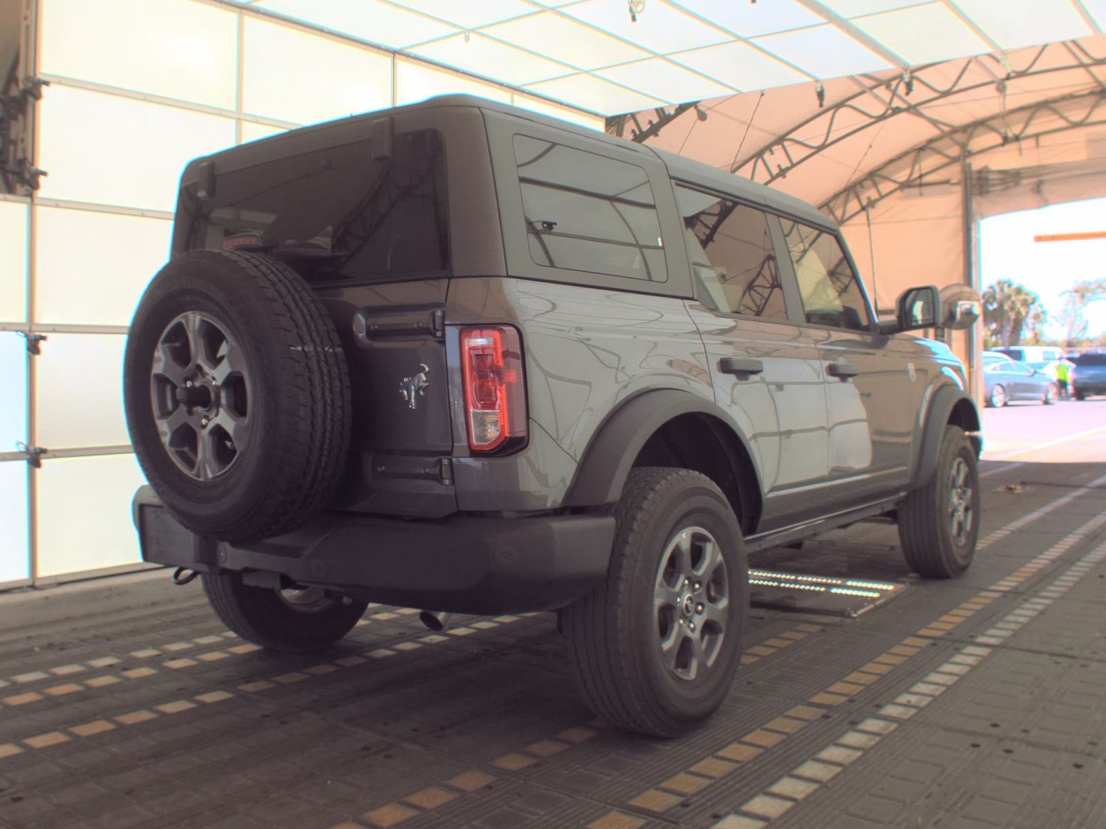 FORD BRONCO - 5