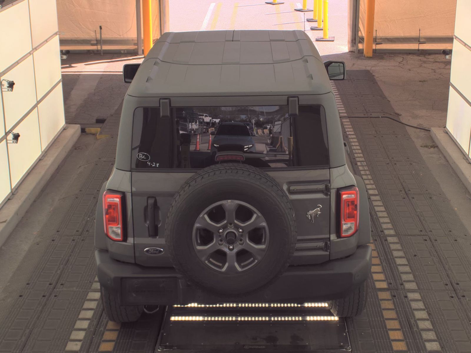 FORD BRONCO - 6