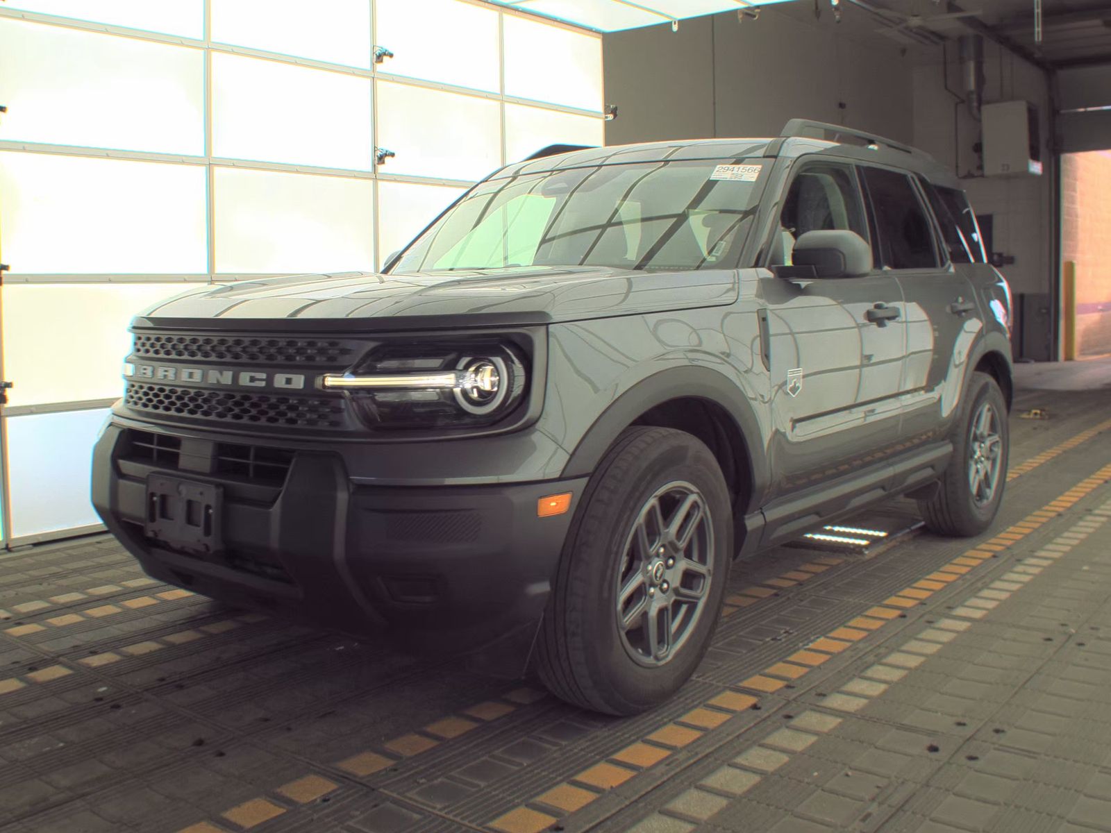 FORD BRONCO - 1