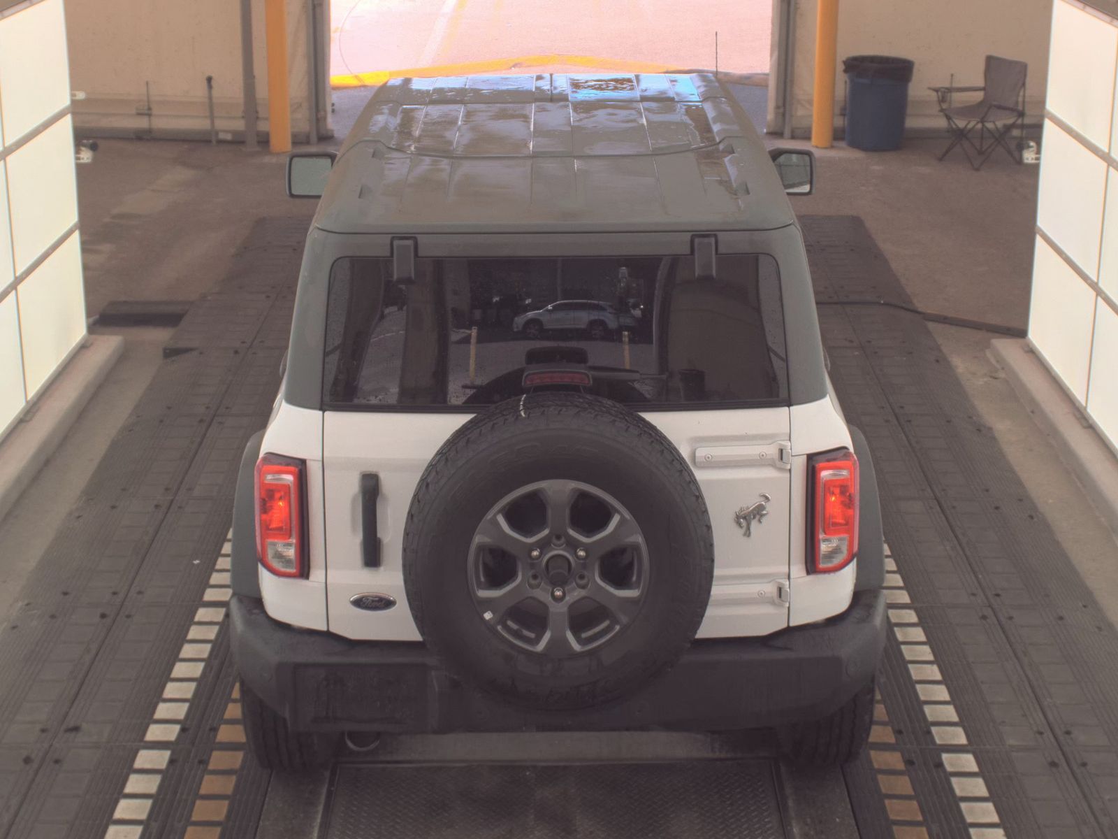 FORD BRONCO - 6