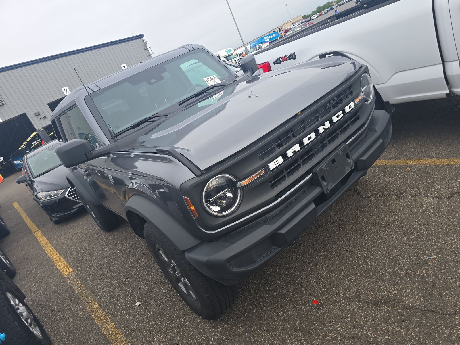 FORD BRONCO - 4