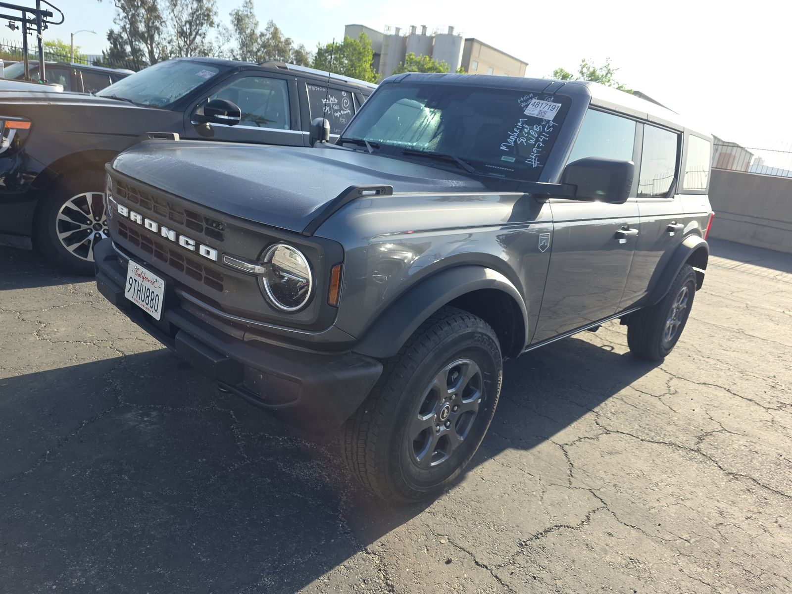 FORD BRONCO - 1