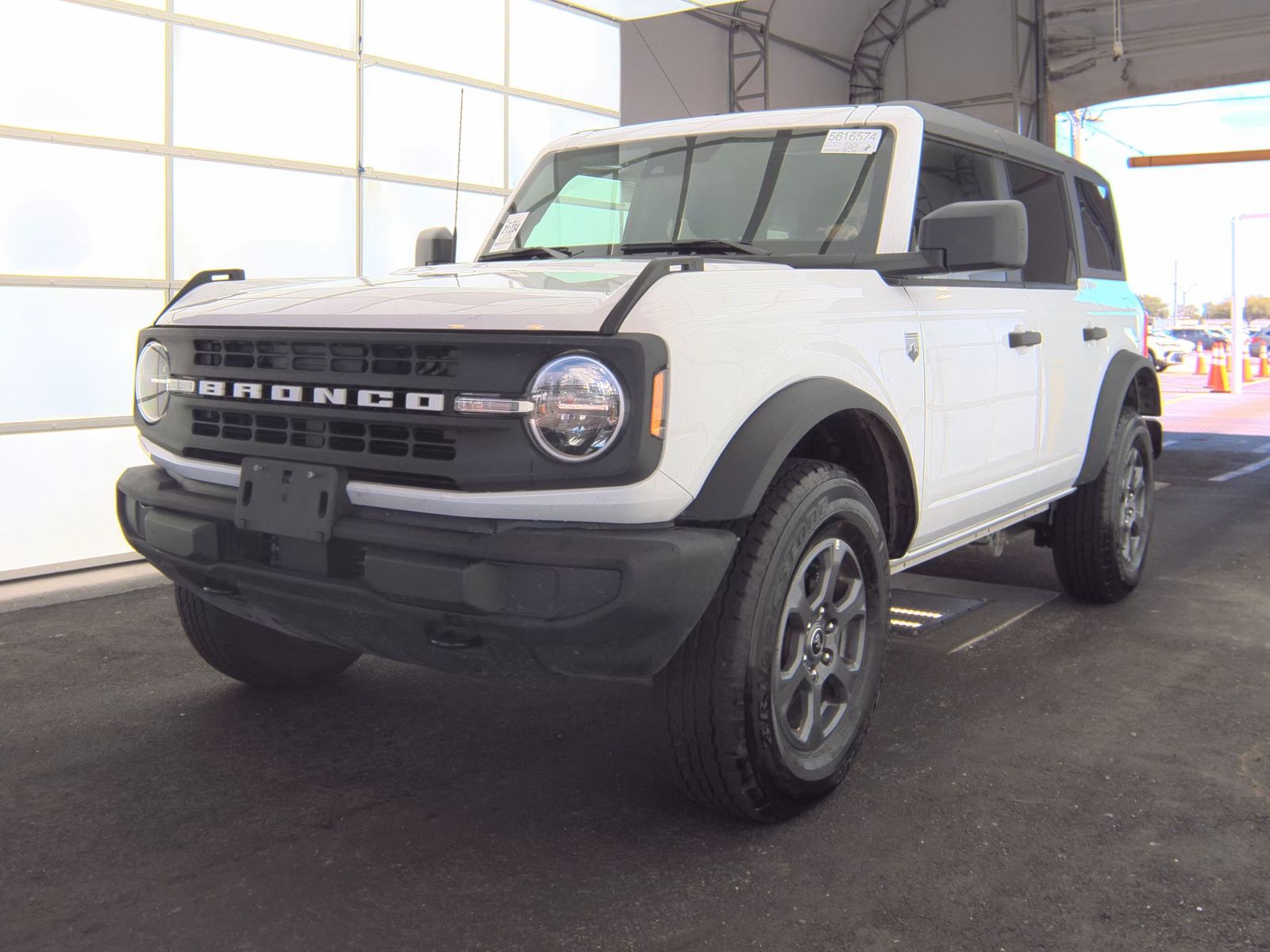 FORD BRONCO - 1