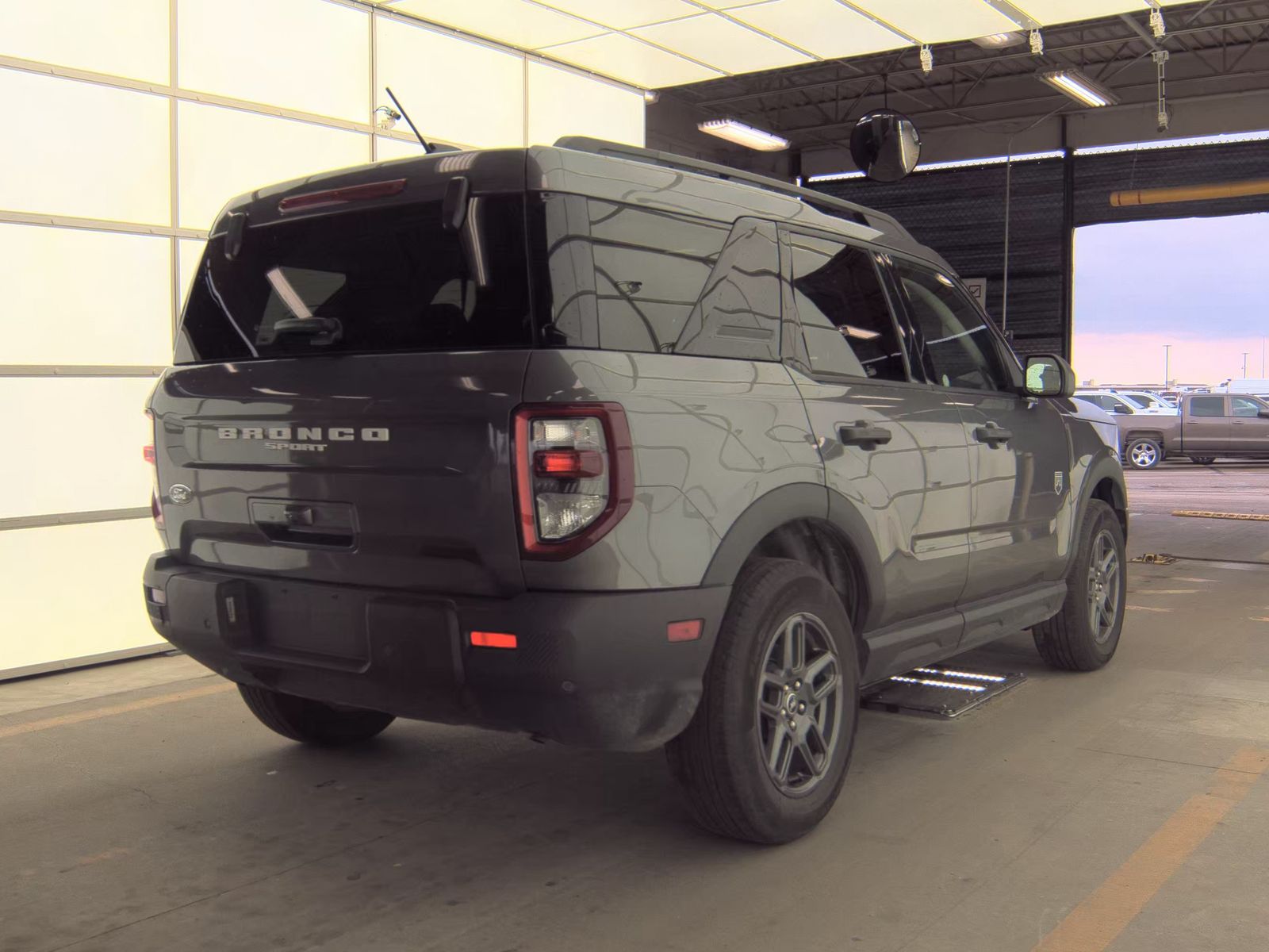 FORD BRONCO - 5