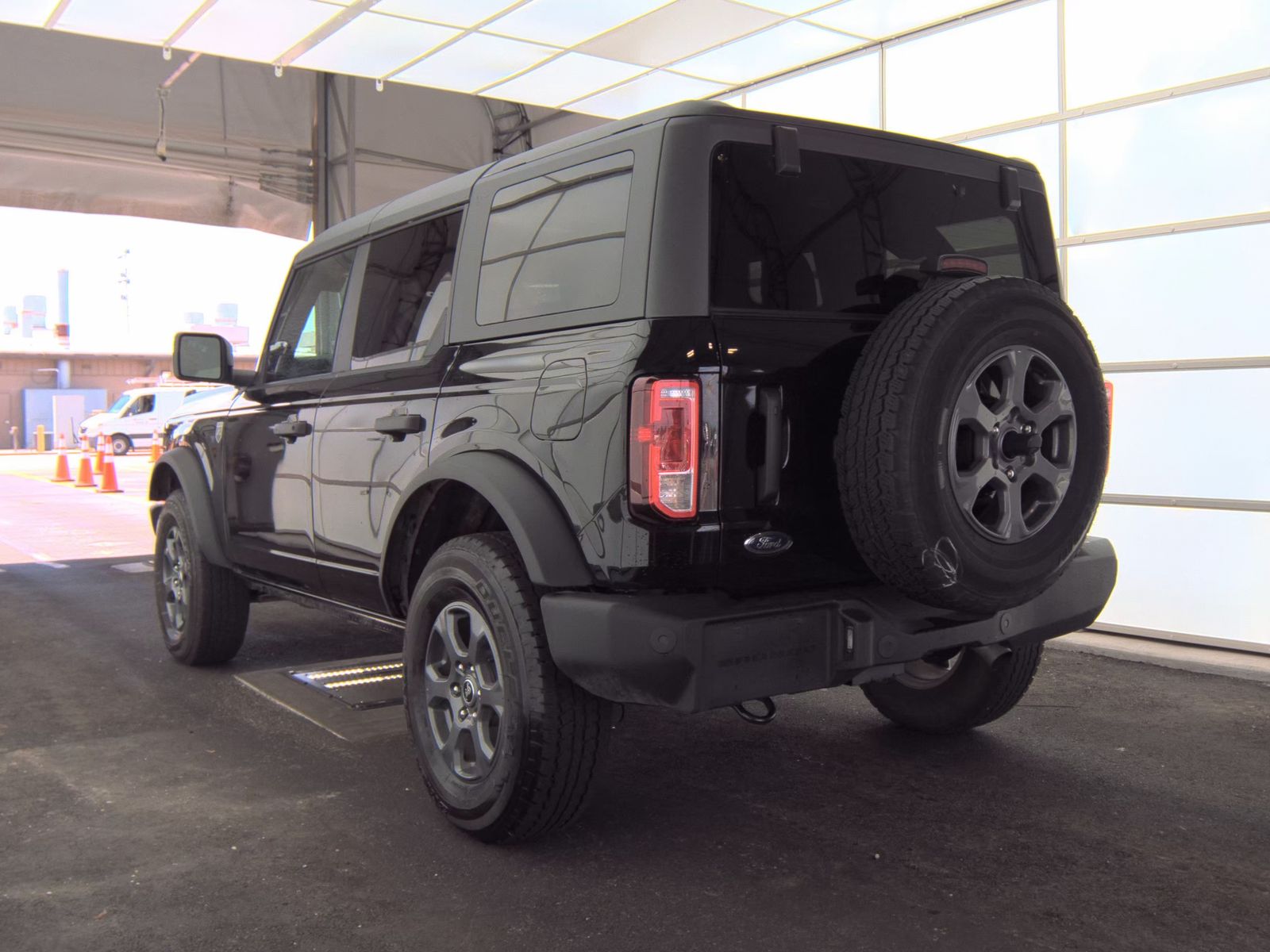 FORD BRONCO - 7