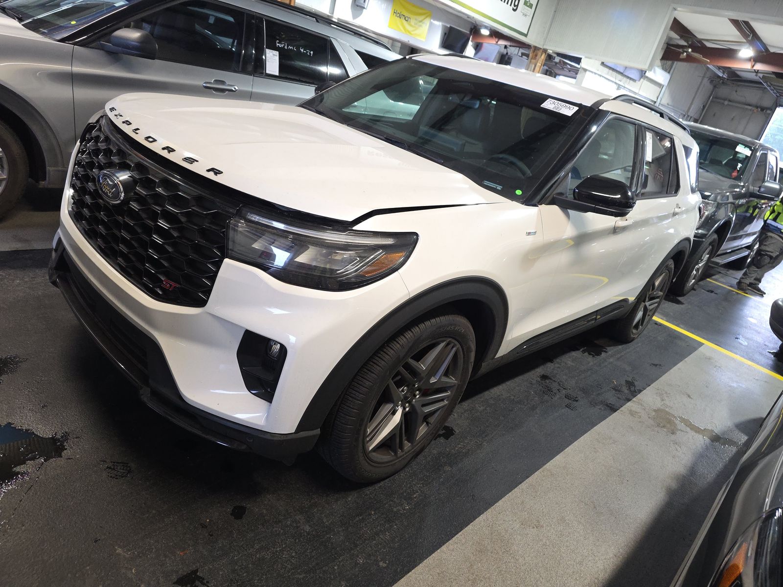 FORD EXPLORER - 1
