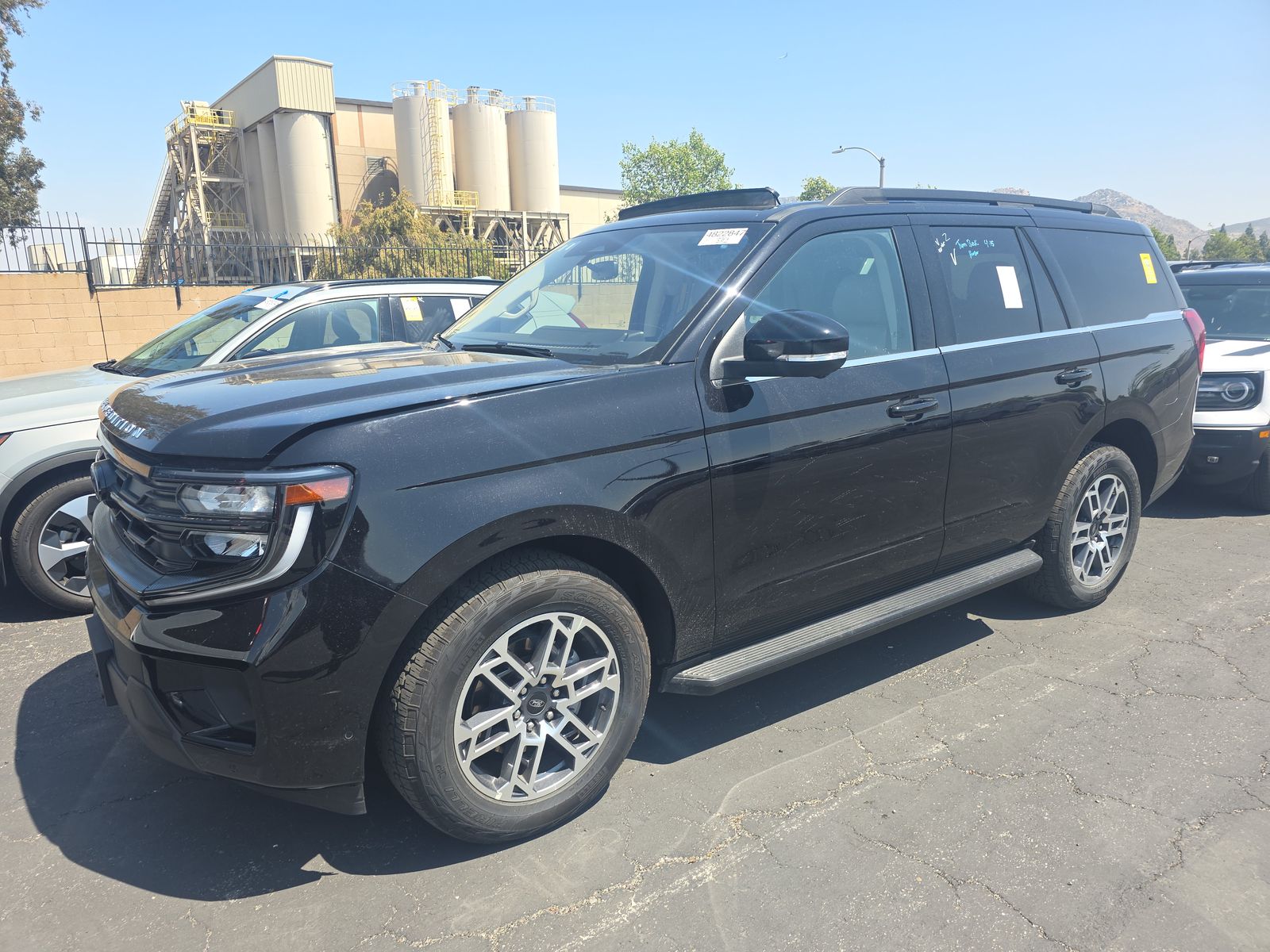 FORD EXPEDITION - 1