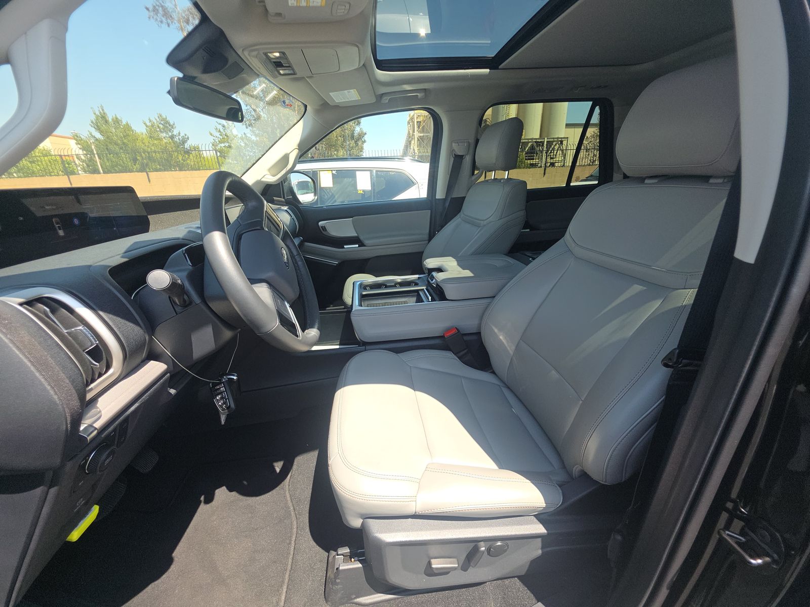 FORD EXPEDITION - 8