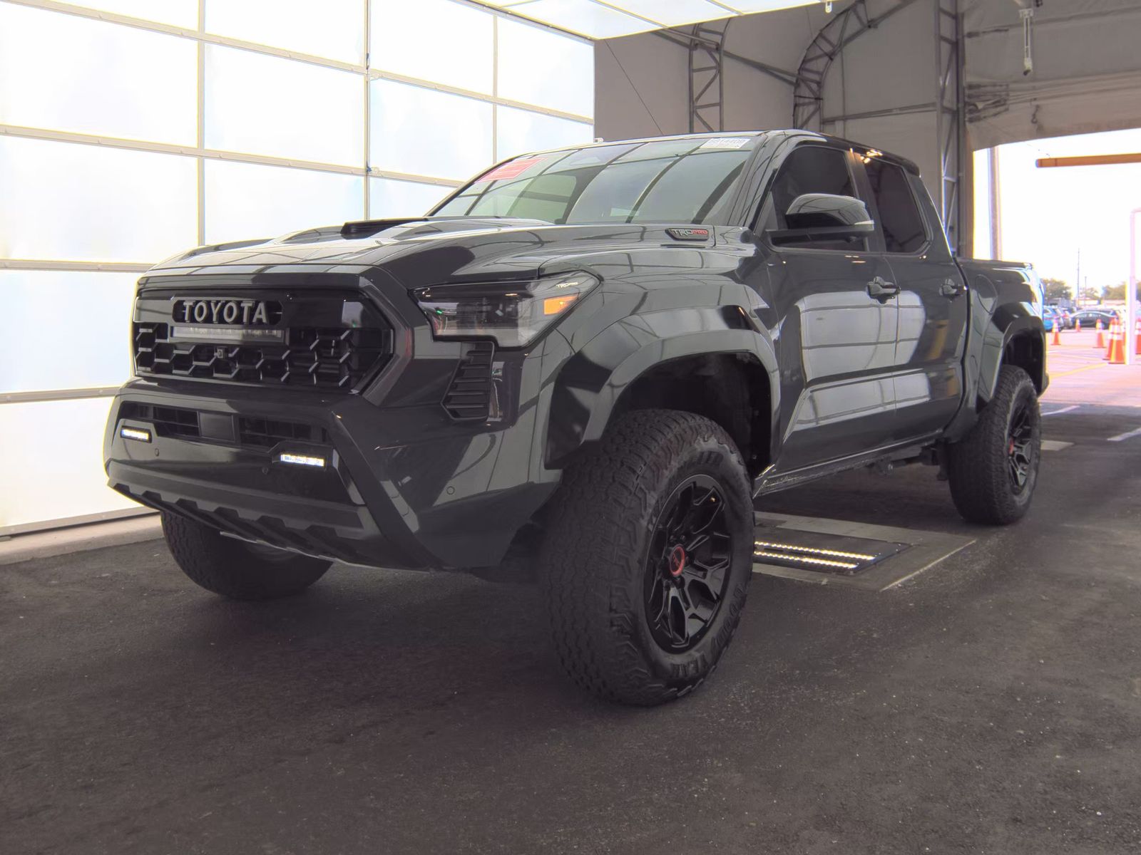 2025 Toyota Tacoma Hybrid TRD Pro FWD