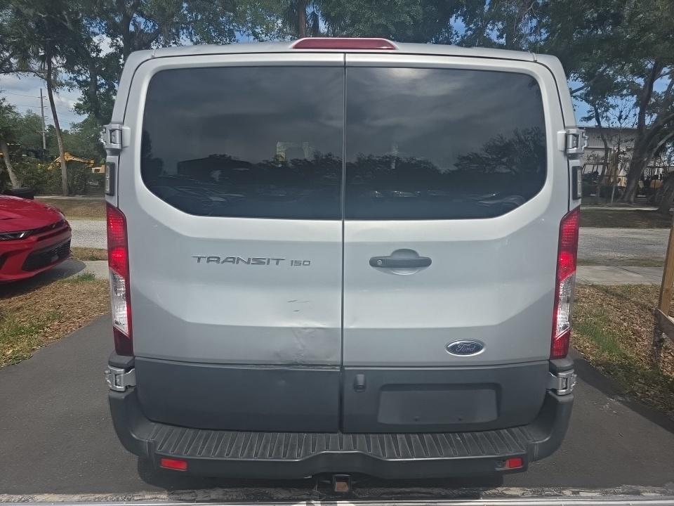 FORD TRANSIT 150 - 6